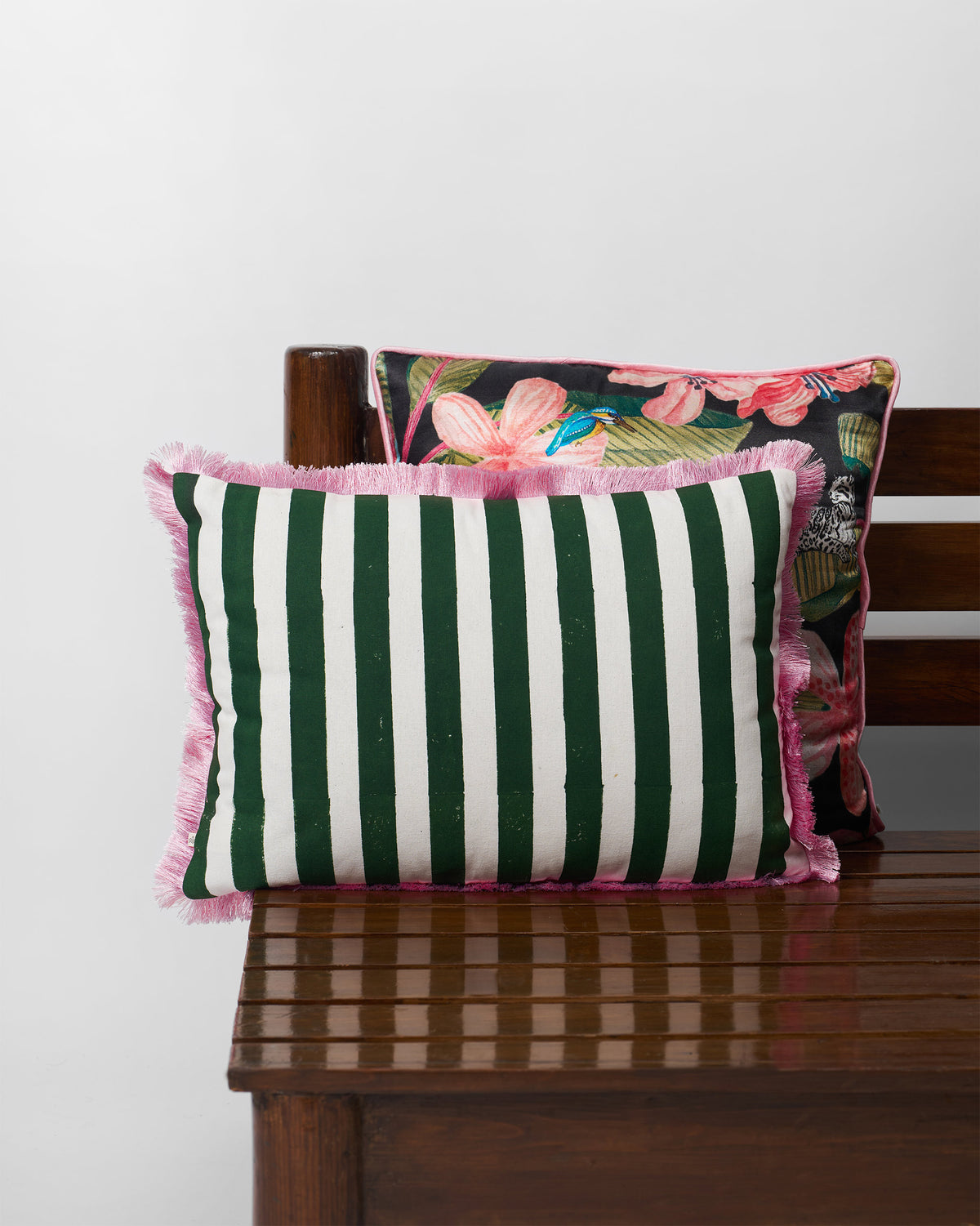 Kinaara Cushion Cover