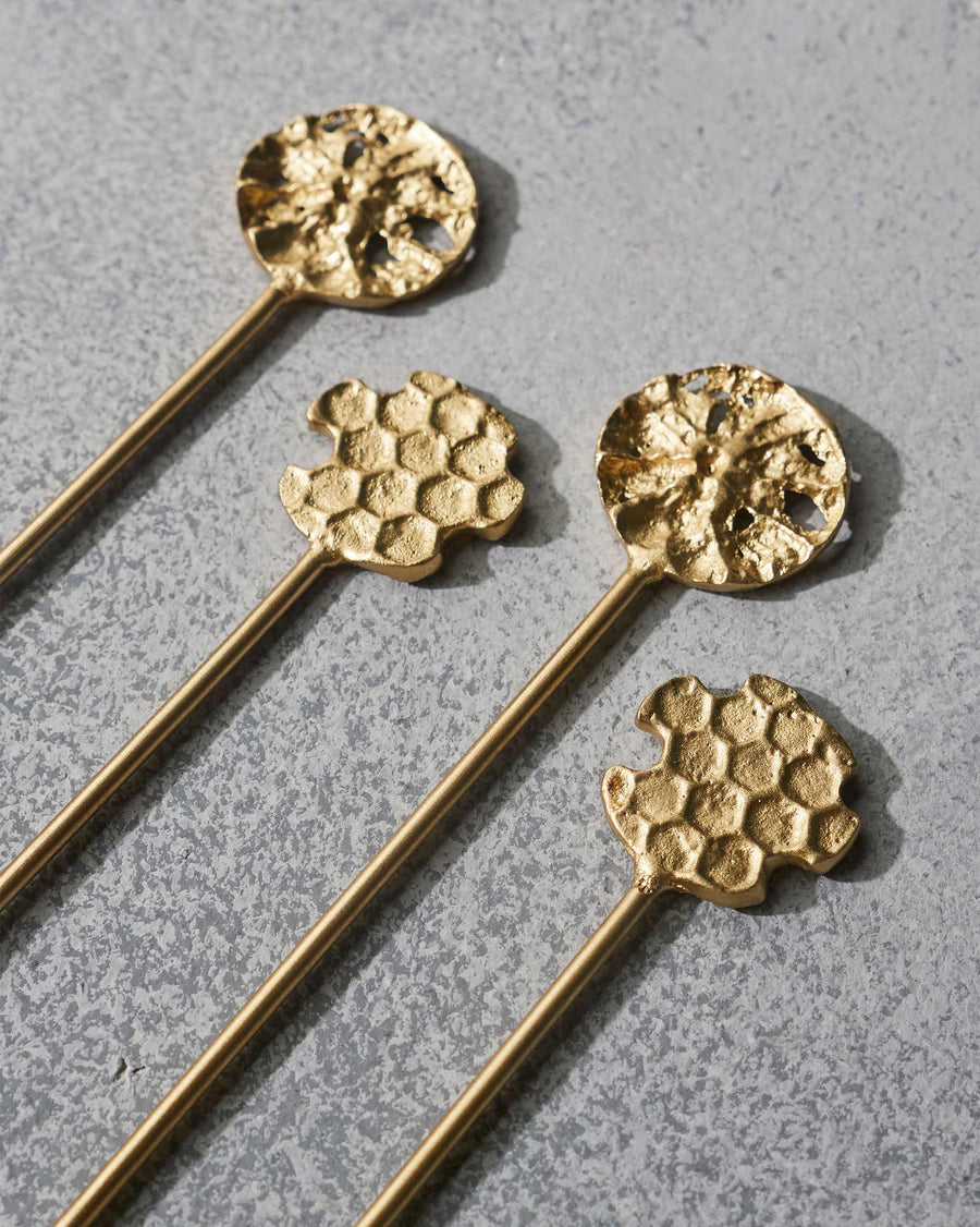 The Dawa Stirrer heads close up.