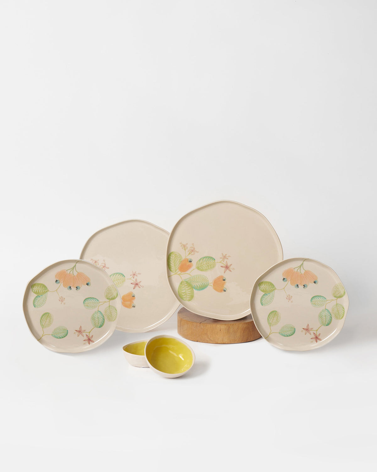 Mandovi Dinner Set - Set of 2