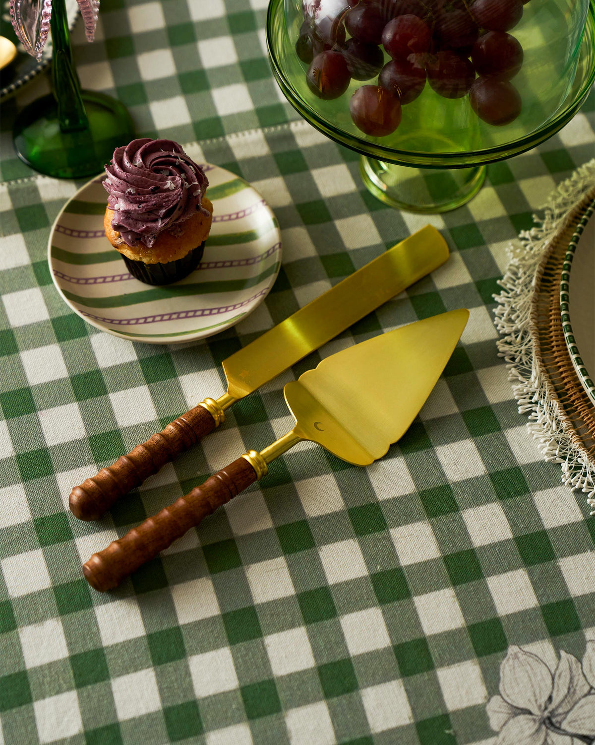 Vatika Cake Knife & Server