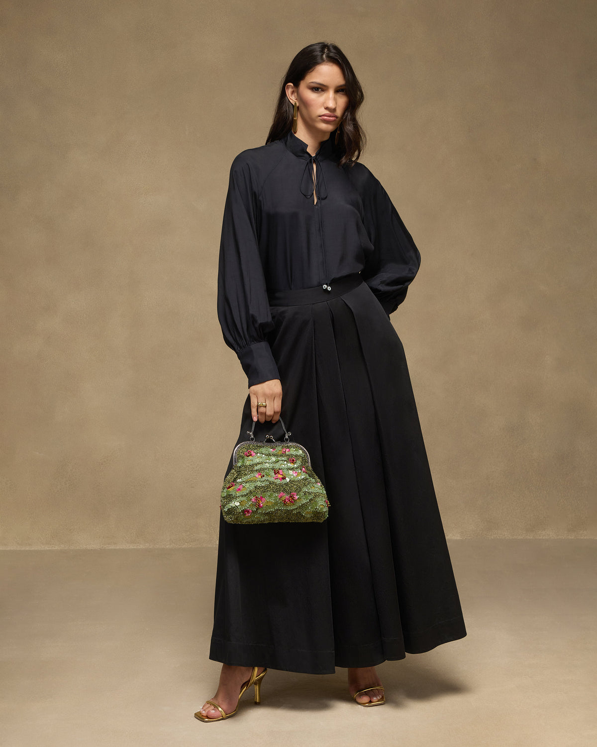 The Revel Top Set