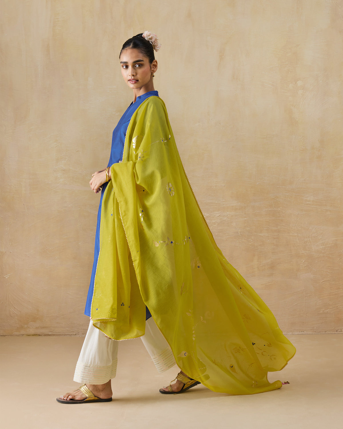look2_Festive Gatherings