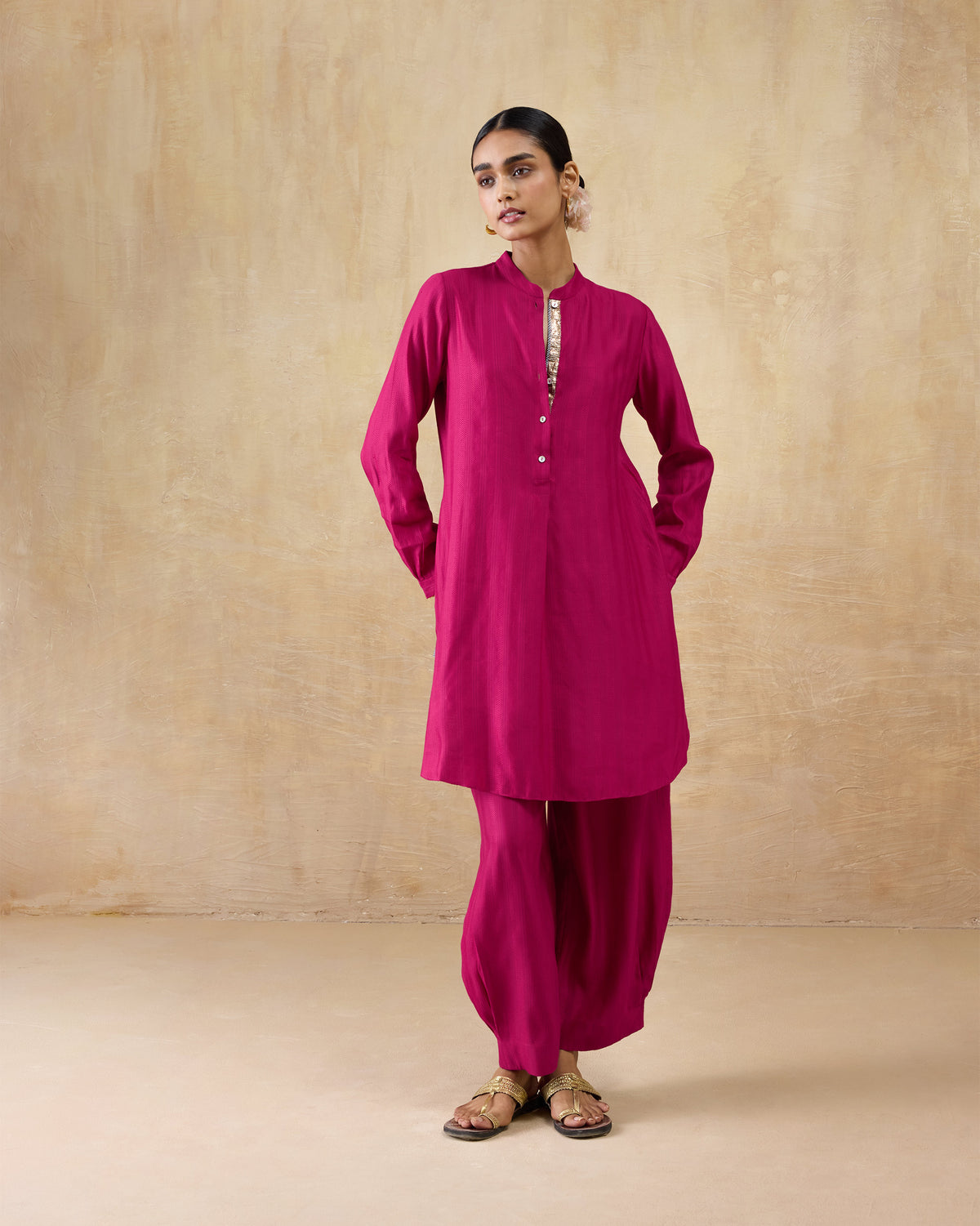 The Basic Long Length Kurta Set