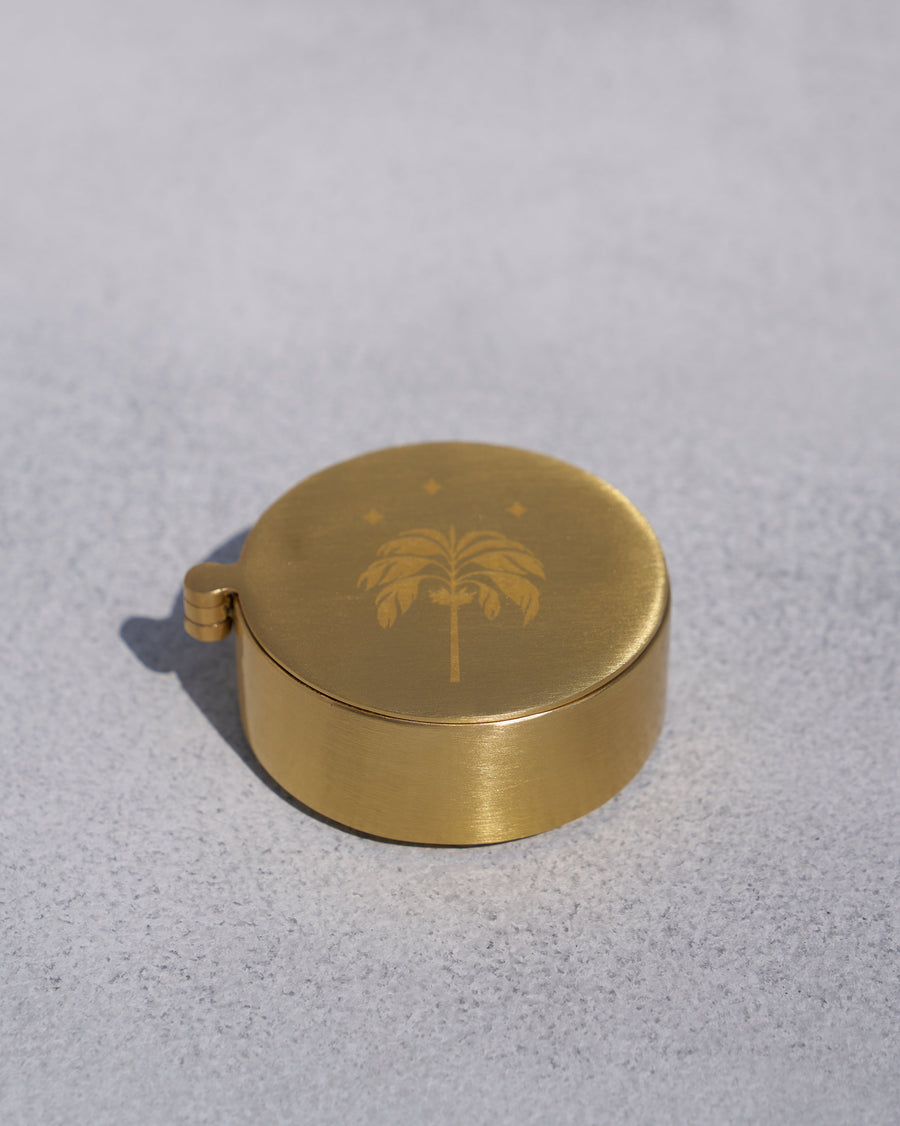 The Waadi Kesar Box showing its hinged lid.