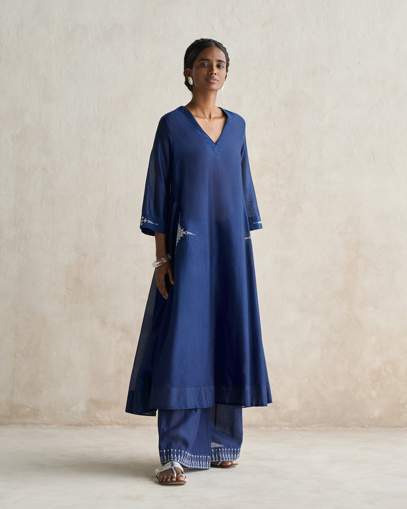 Lama Smocked Kurta - Electric Blue