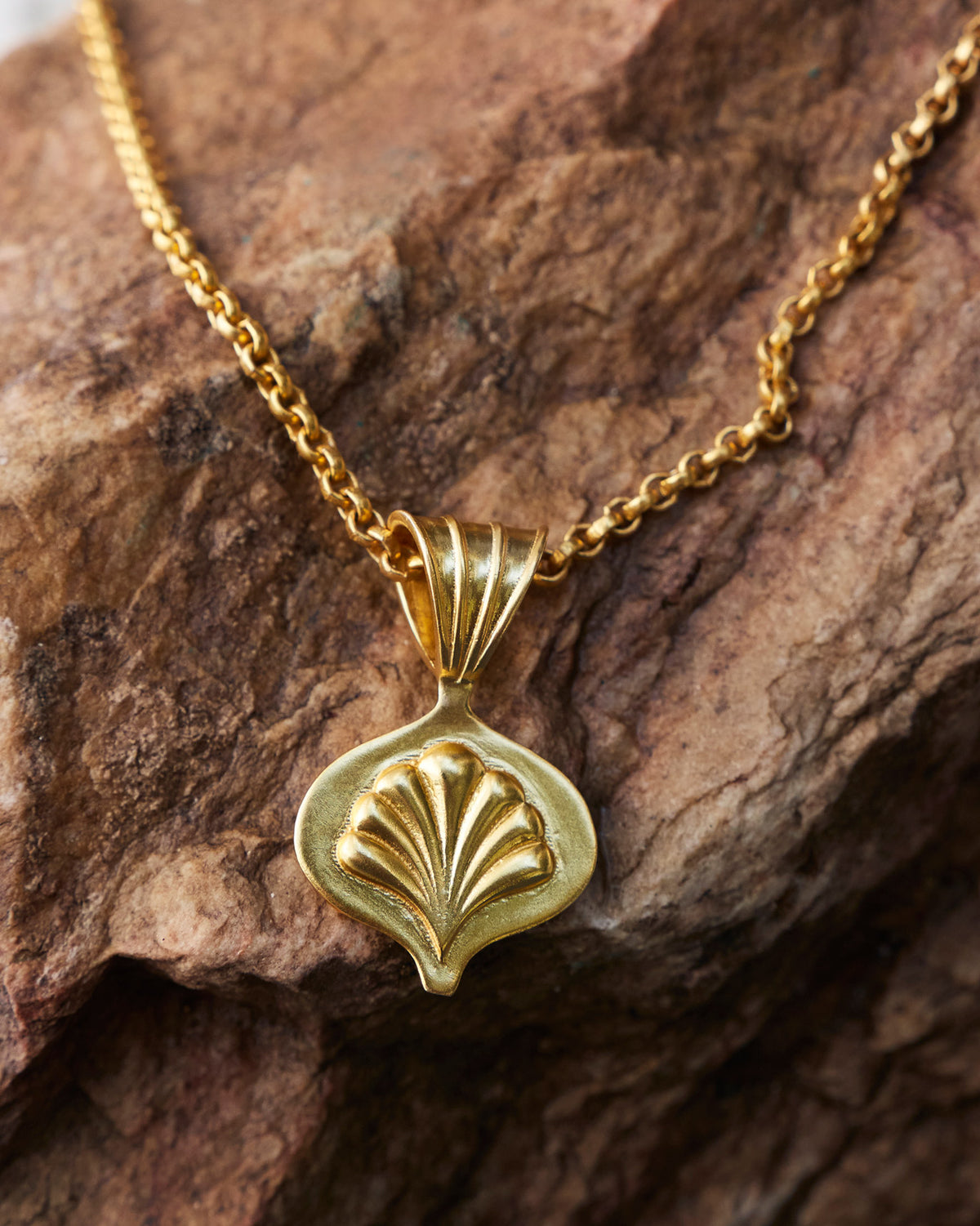 Leaf Charm - Gold