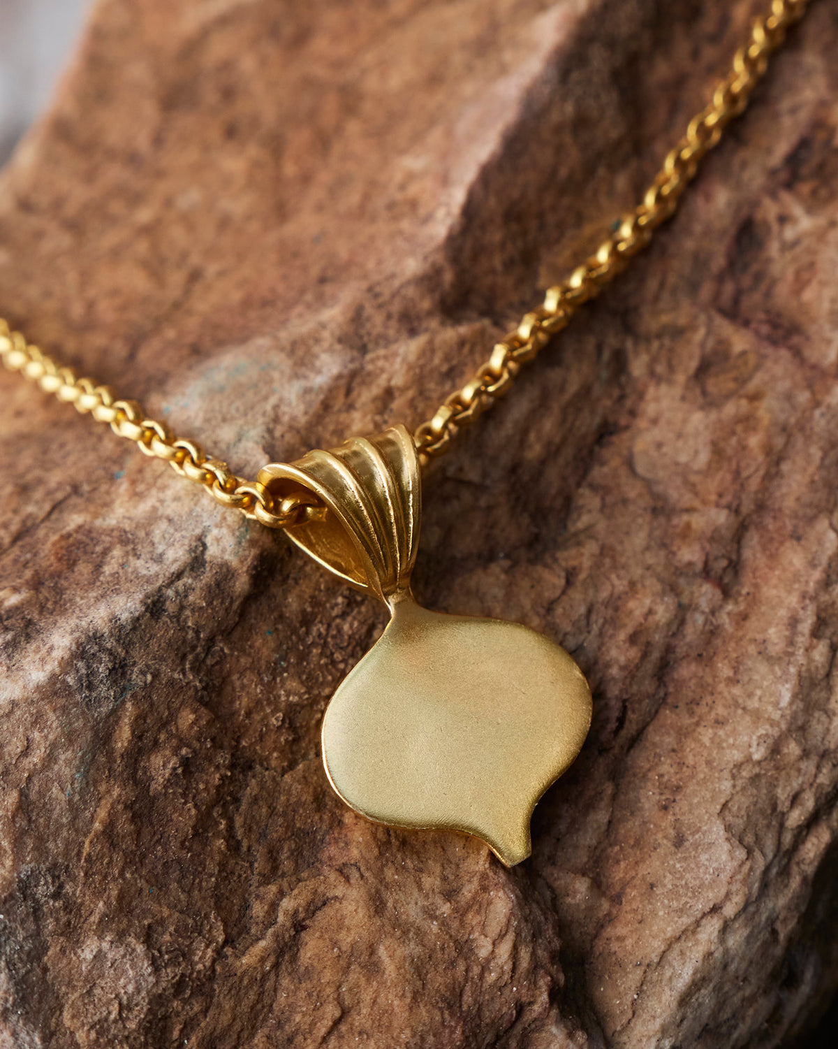 Leaf Charm - Gold