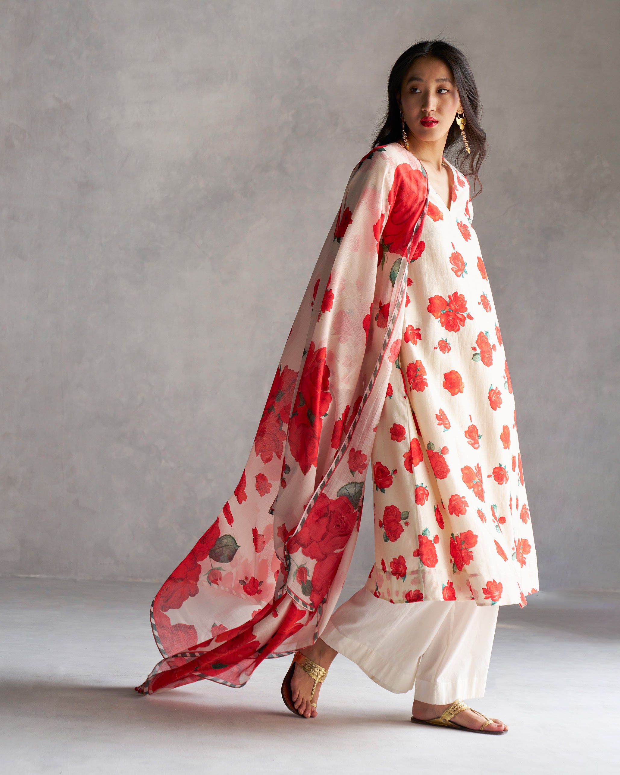 Flared V-Neck Kurta - Ivory & Red