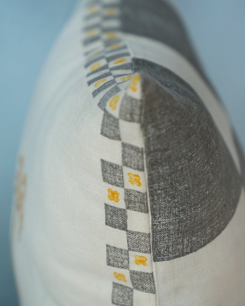 Shoor Cushion Cover