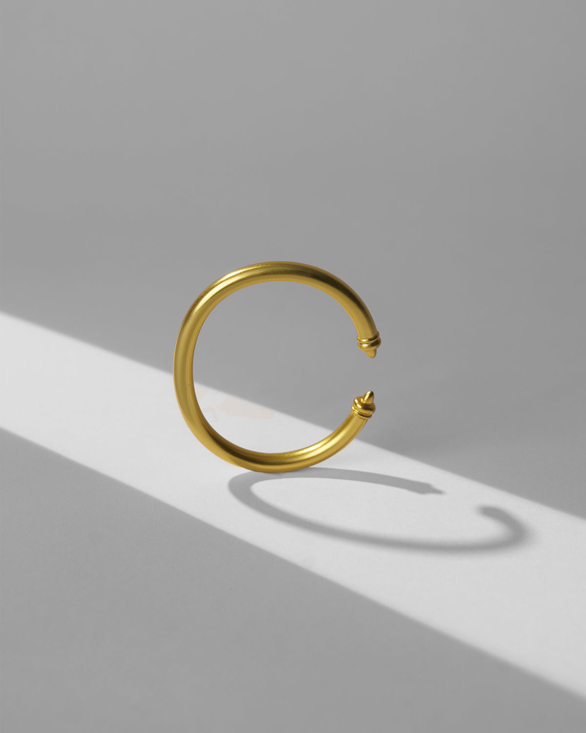 Raahi Bangle - Gold