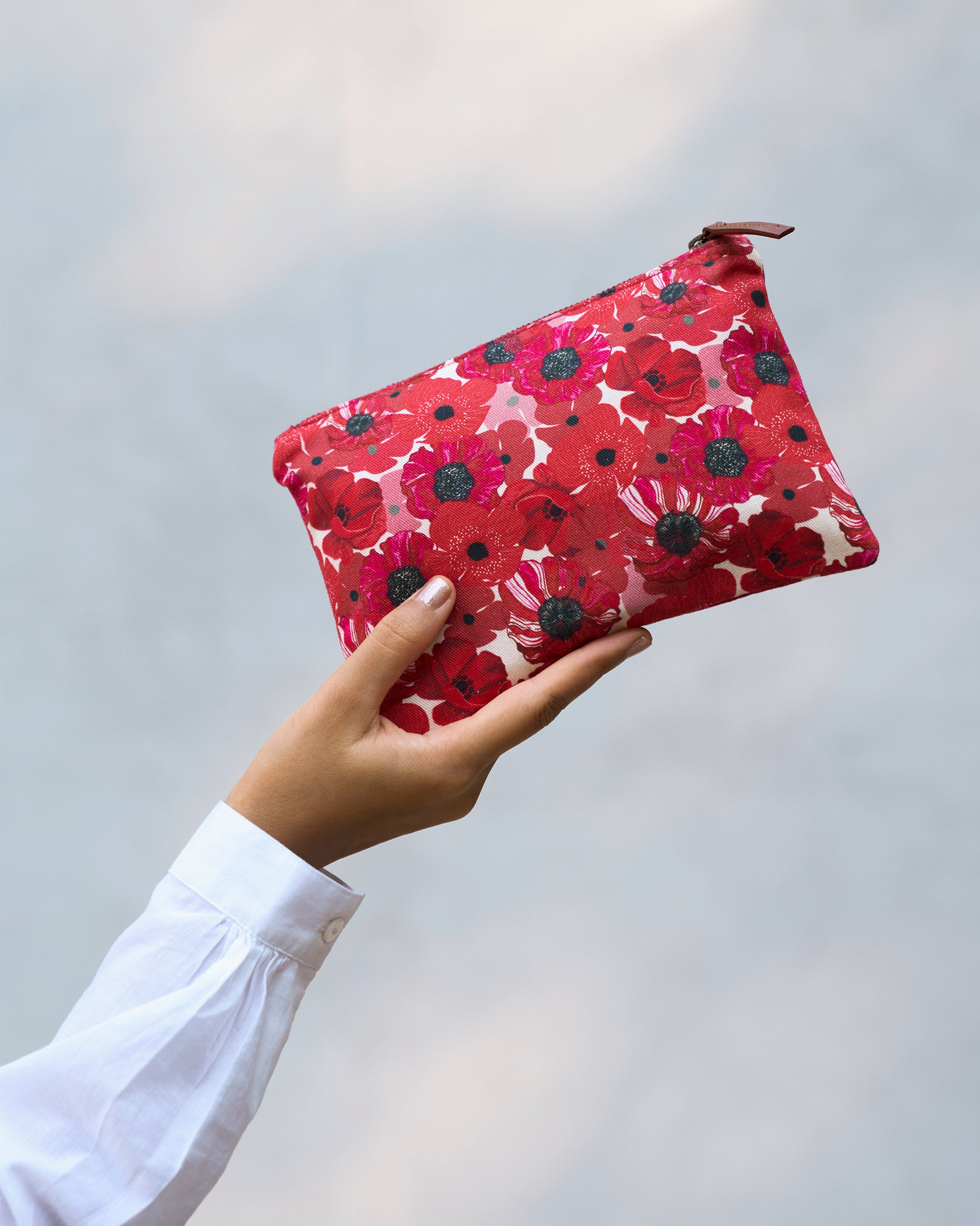 Wildflower Midi Pouch - Red