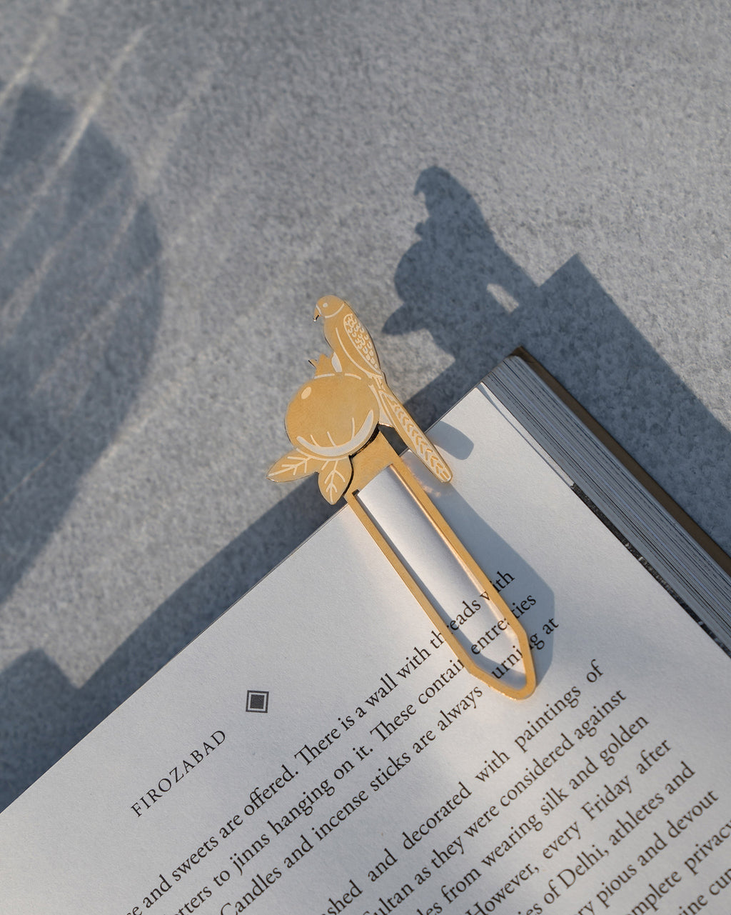 Safari Tota Bookmark – Nicobar