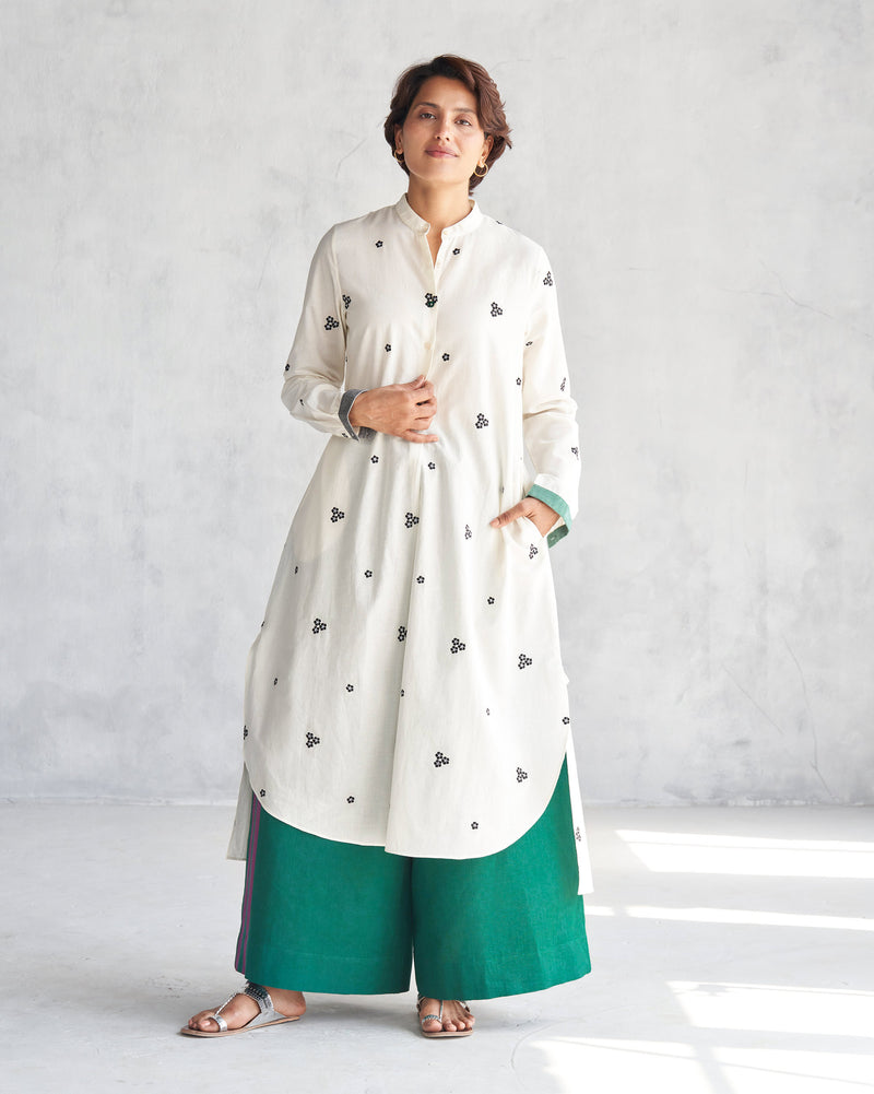 Smocked Back Kurta - Ivory