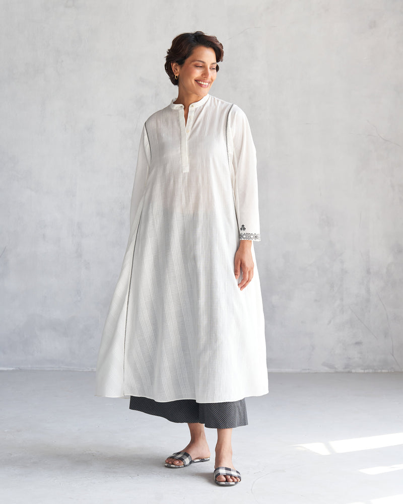 Naomi Kurta - Ivory