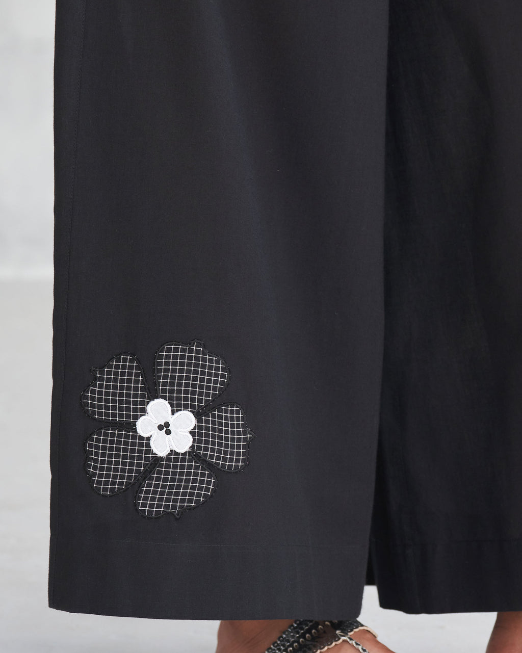 Basic Pyjamas - Black – Nicobar