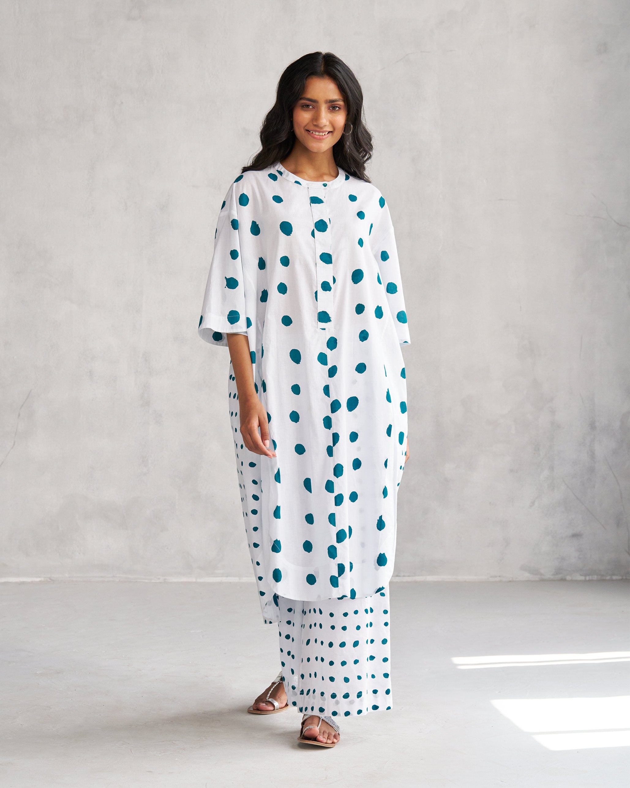 Boba Panelled Kurta - White & Teal Tssxnb