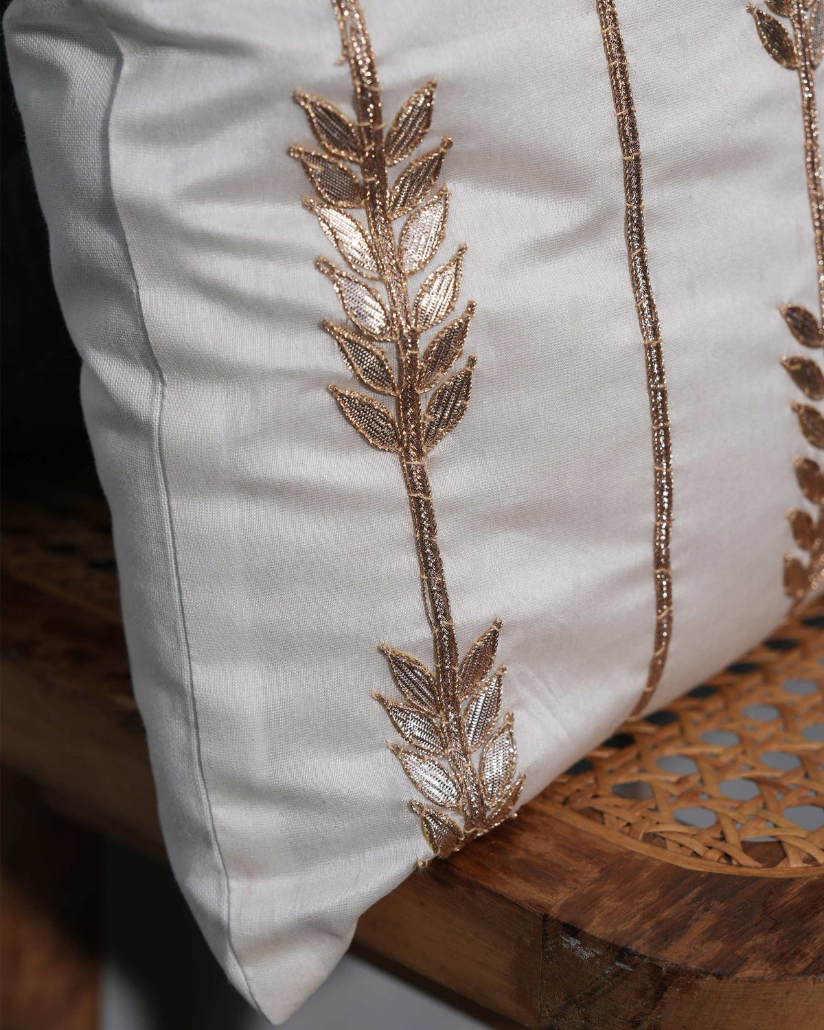 Shimmer Cushion Cover