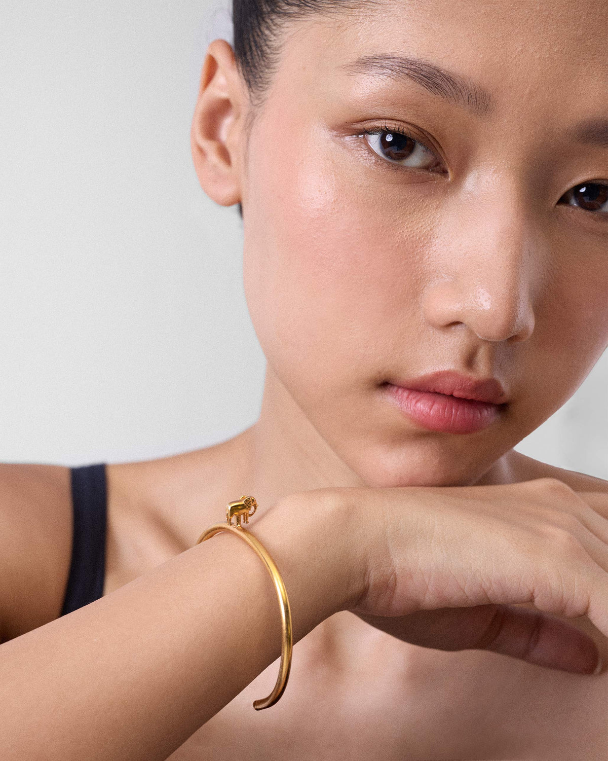 Haathi Cuff - Gold
