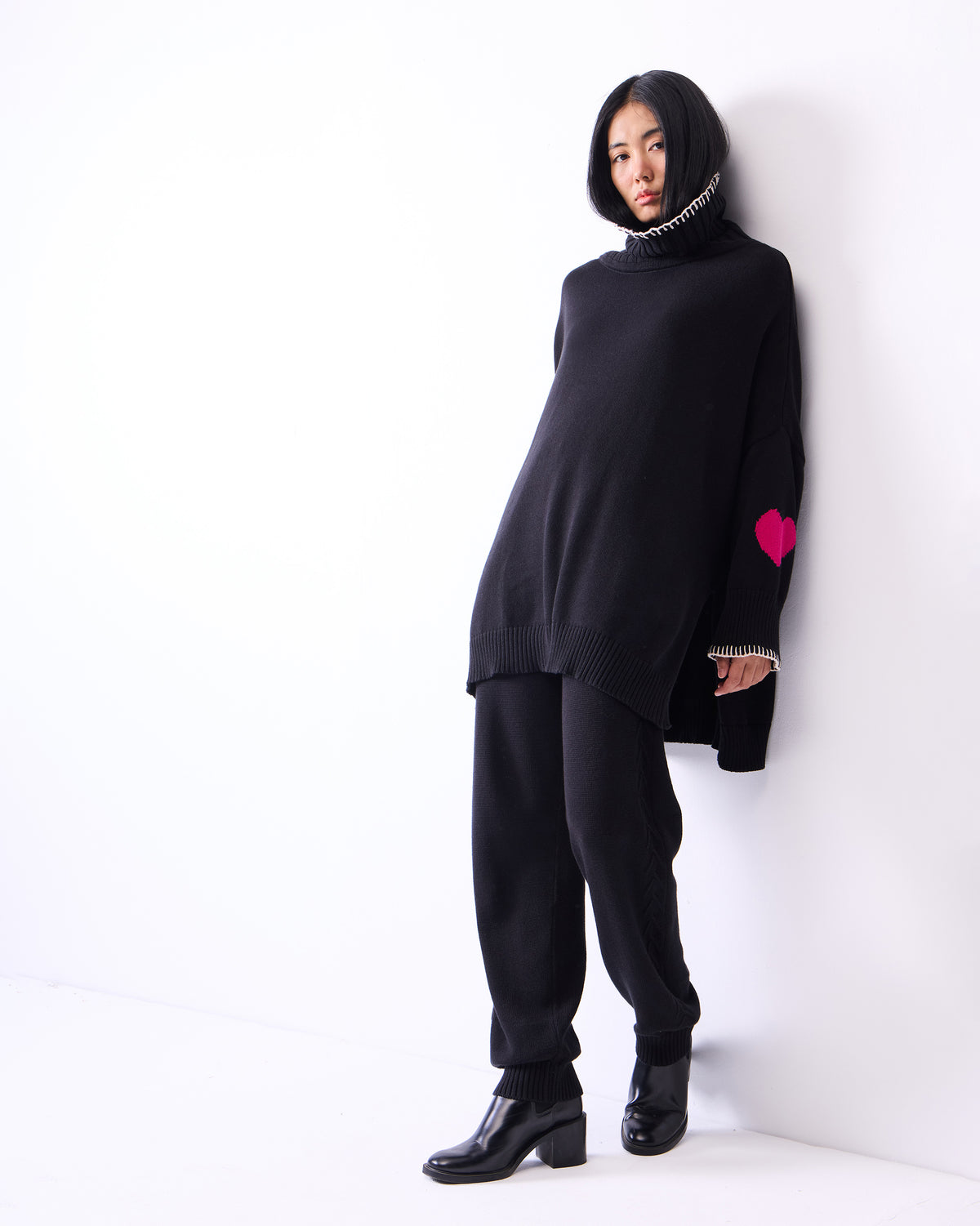 Raven Turtle Neck Sweater - Black thumbnail 2