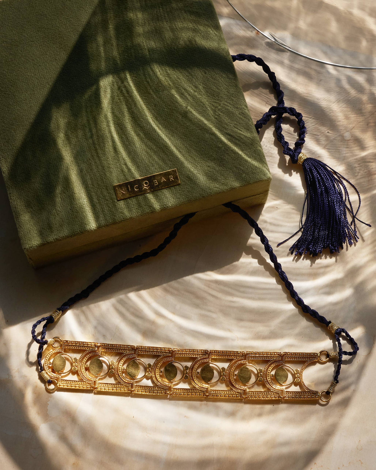Temple Moon Choker - Gold