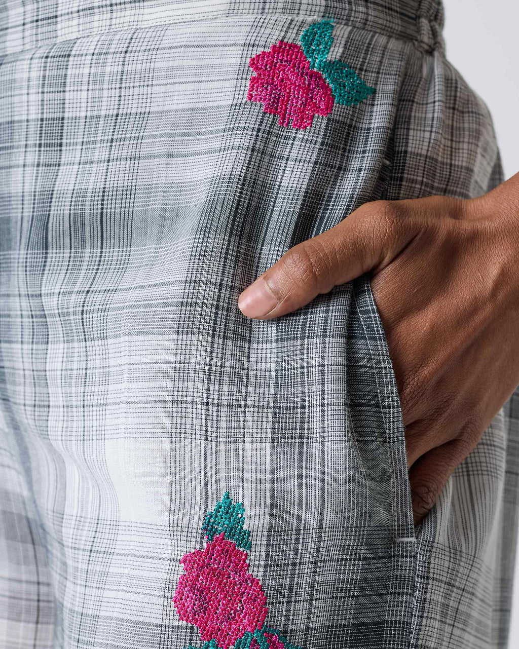 Basic Pyjamas - Black & White Embroidery – Nicobar