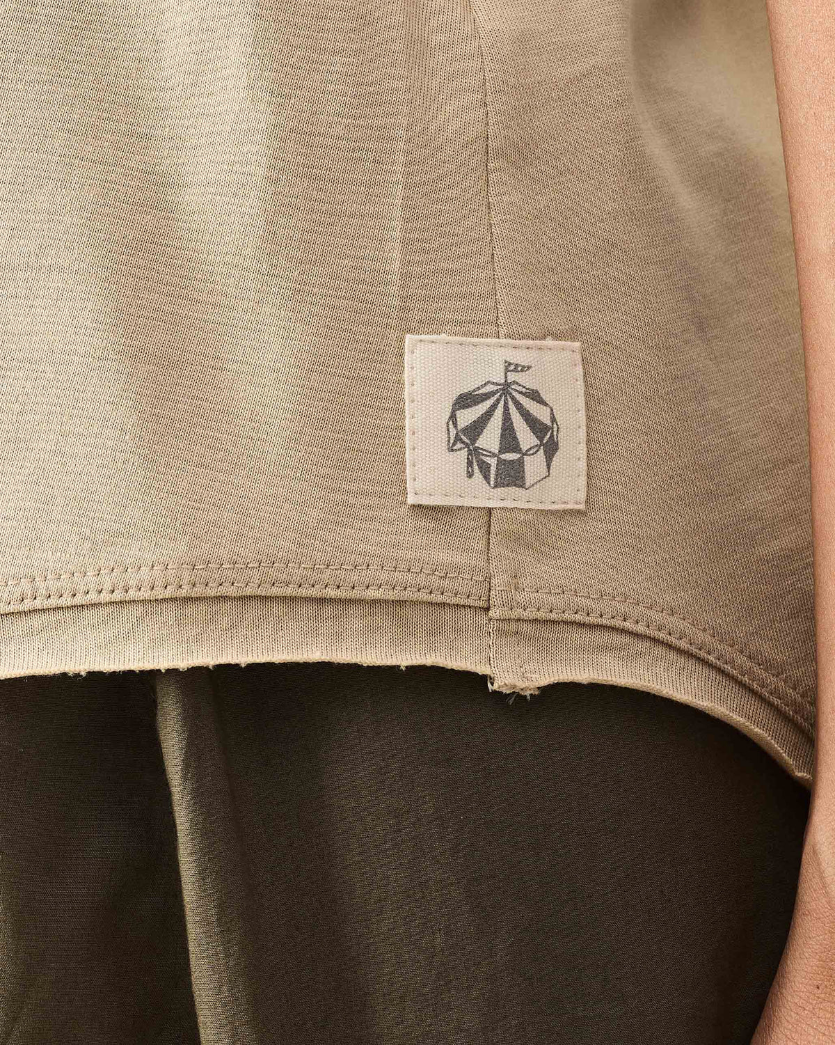 Ukiyo Racerback Top - Khaki