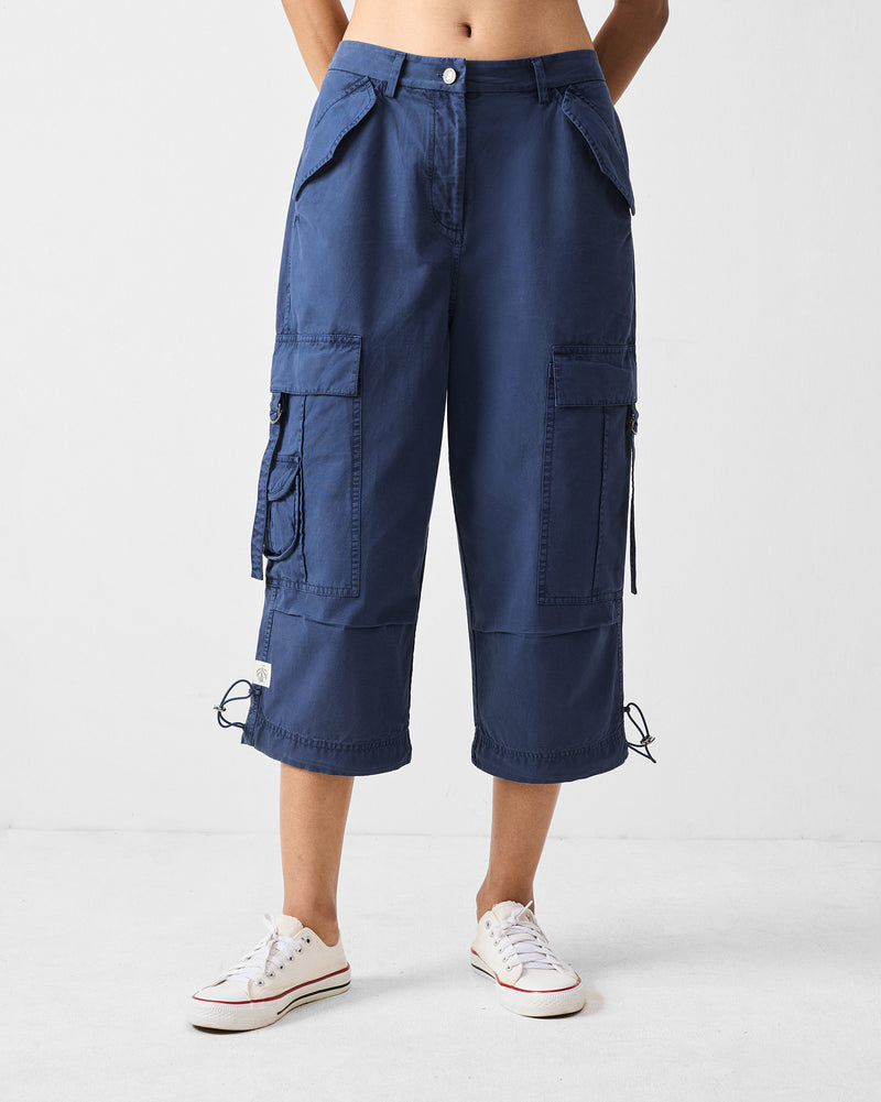 Vellore Capris - Navy