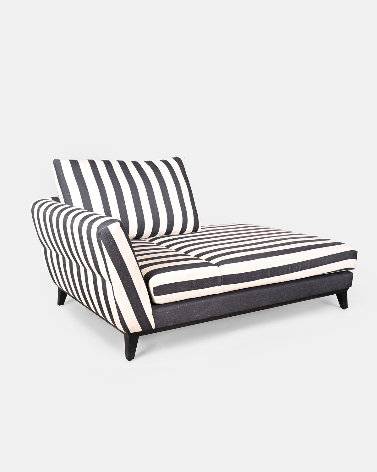 Ele Grove Sectional Sofa - Charcoal