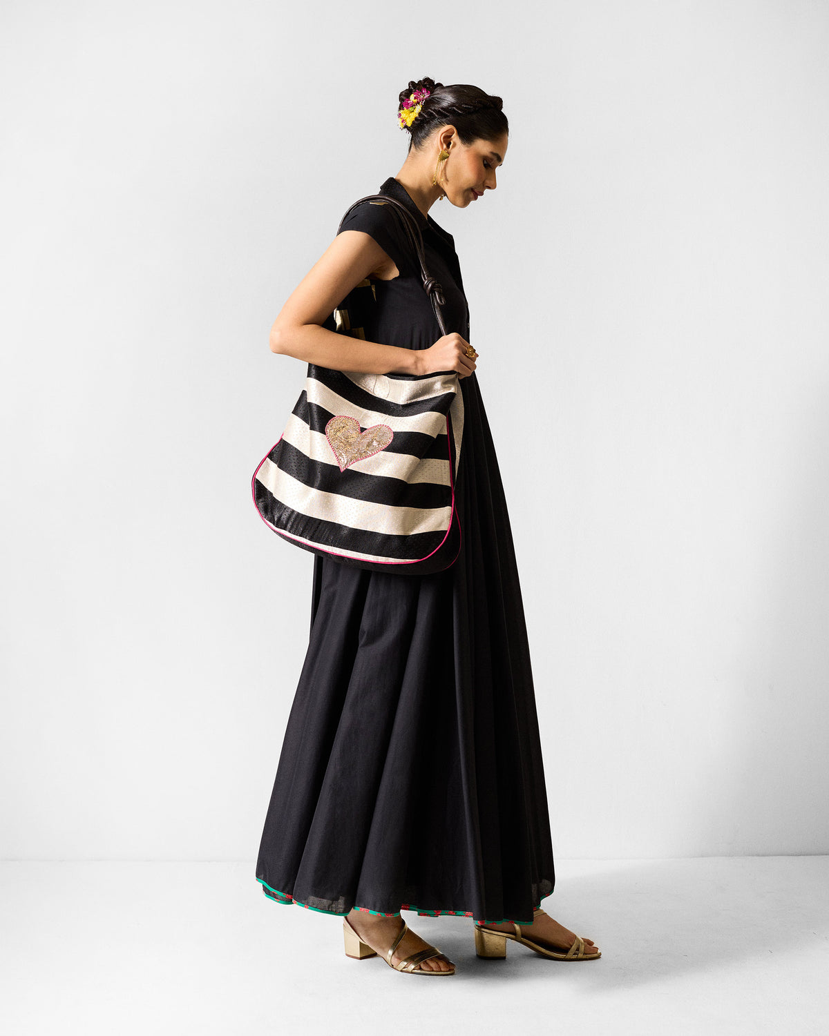Leh Dress - Black & Gold Printed thumbnail 5
