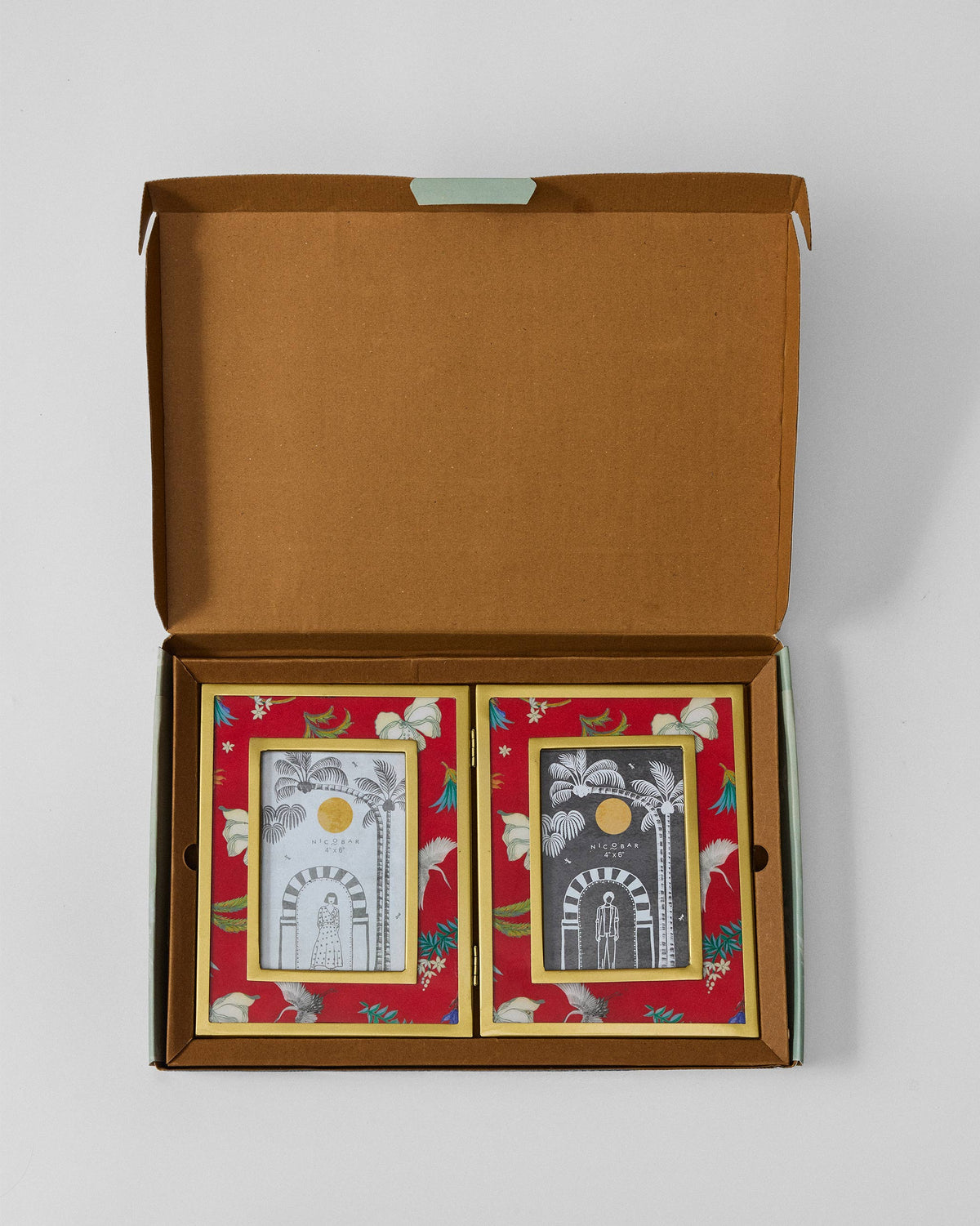 Mandovi Photo Frame
