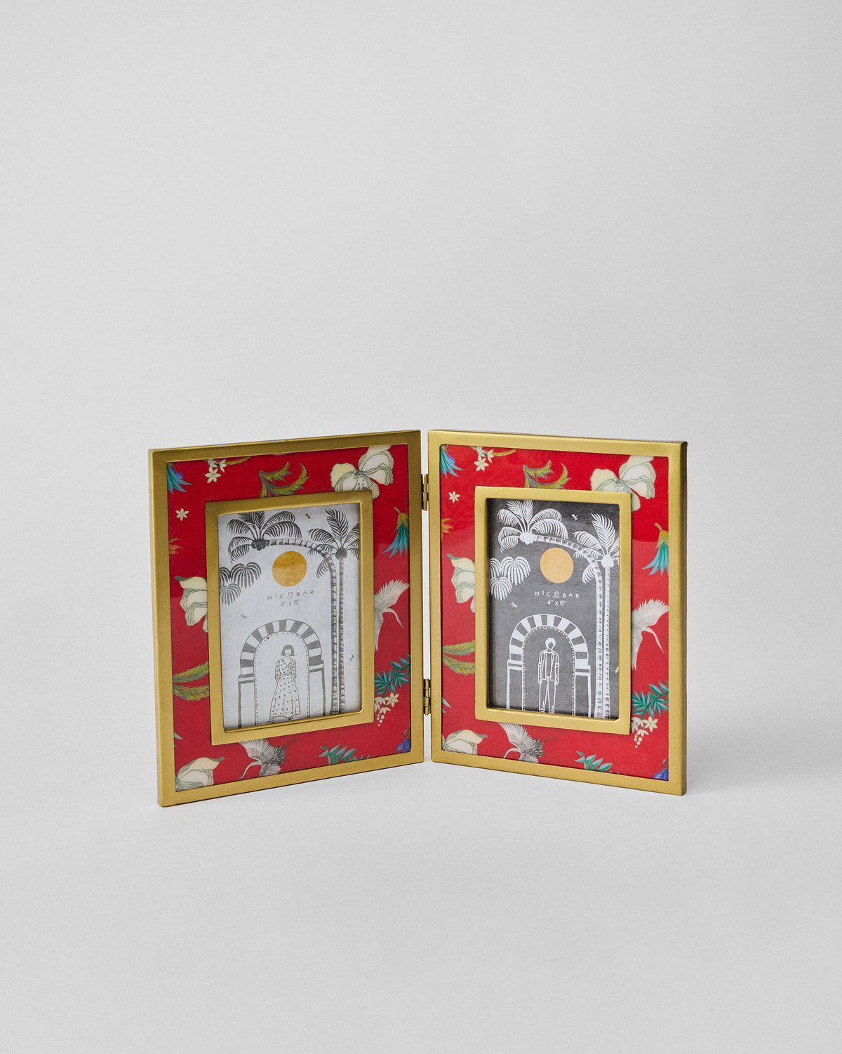 Mandovi Photo Frame