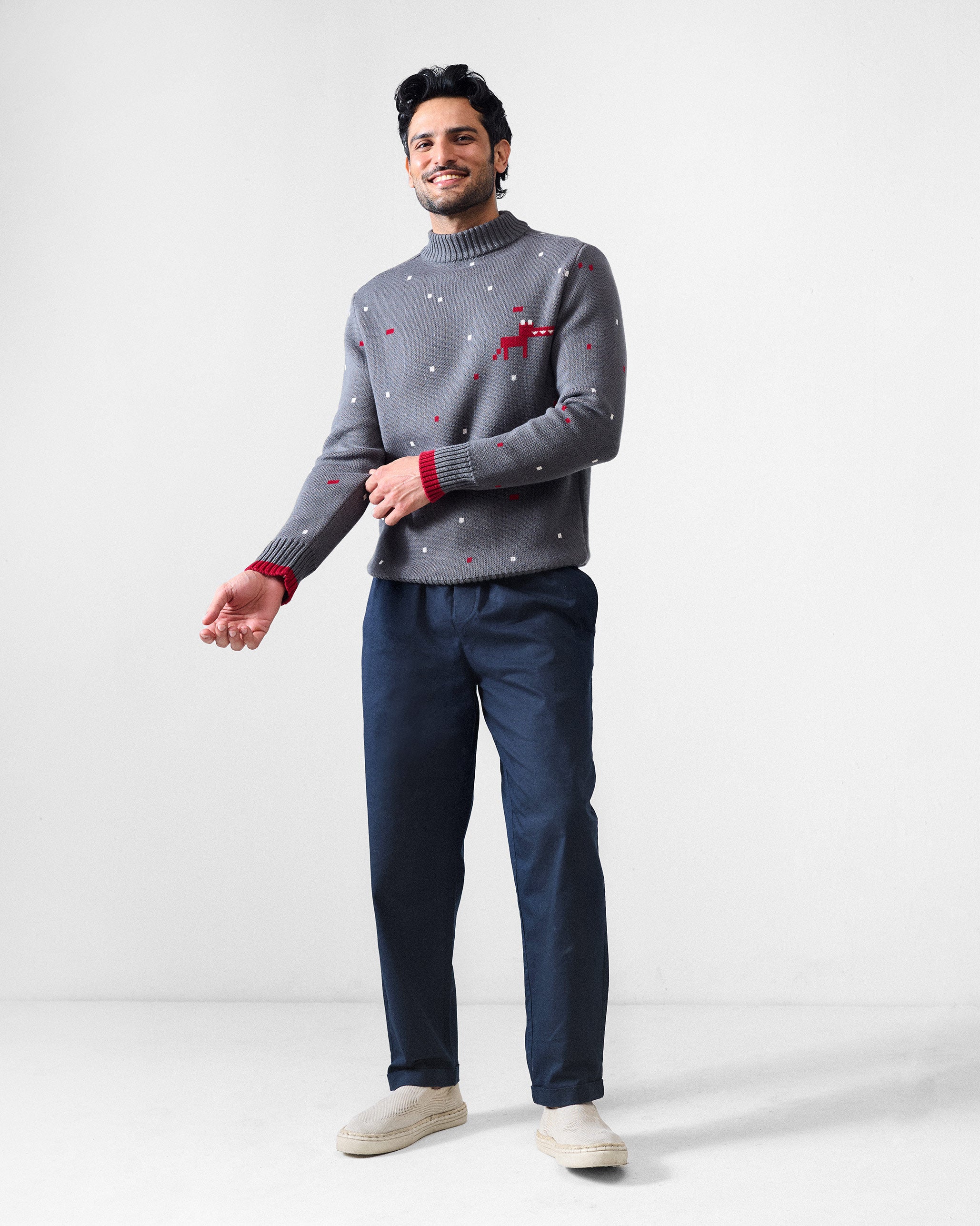 Crew Neck Sweater - Charcoal & Red
