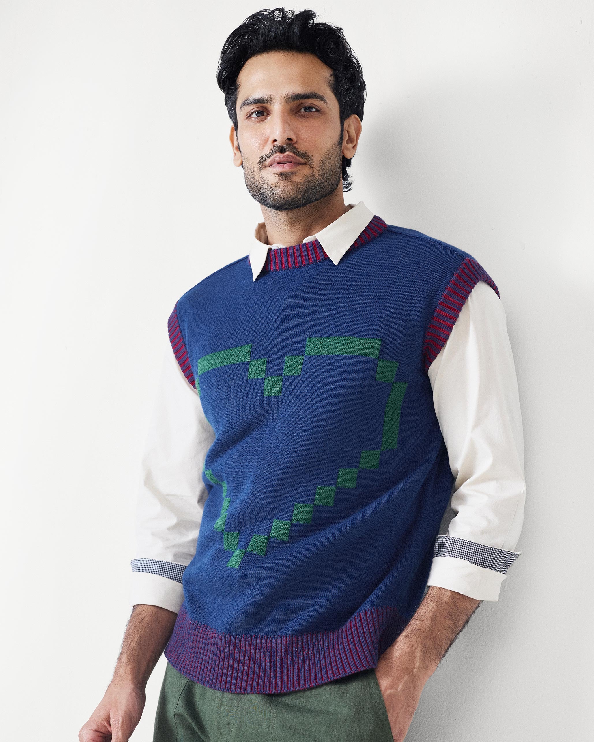 Pixel Sweater - Navy