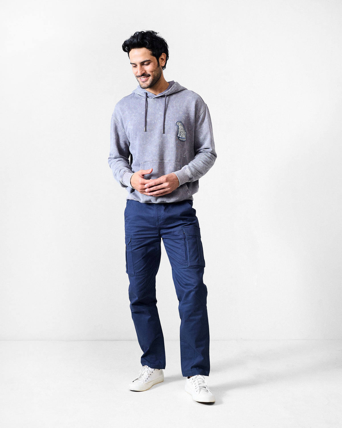 Aro Sweatshirt - Charcoal