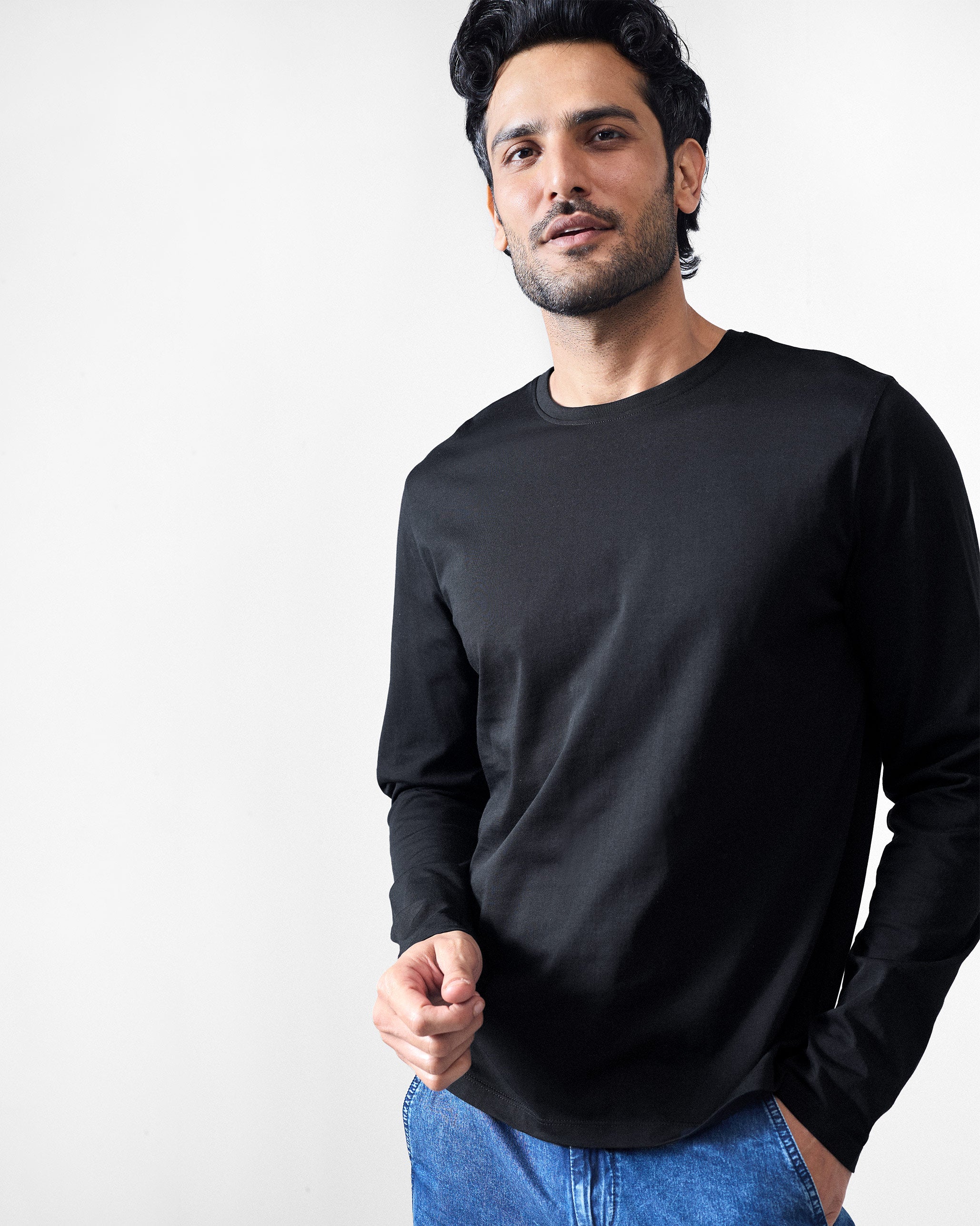 Basic Full Sleeves T-Shirt - Black