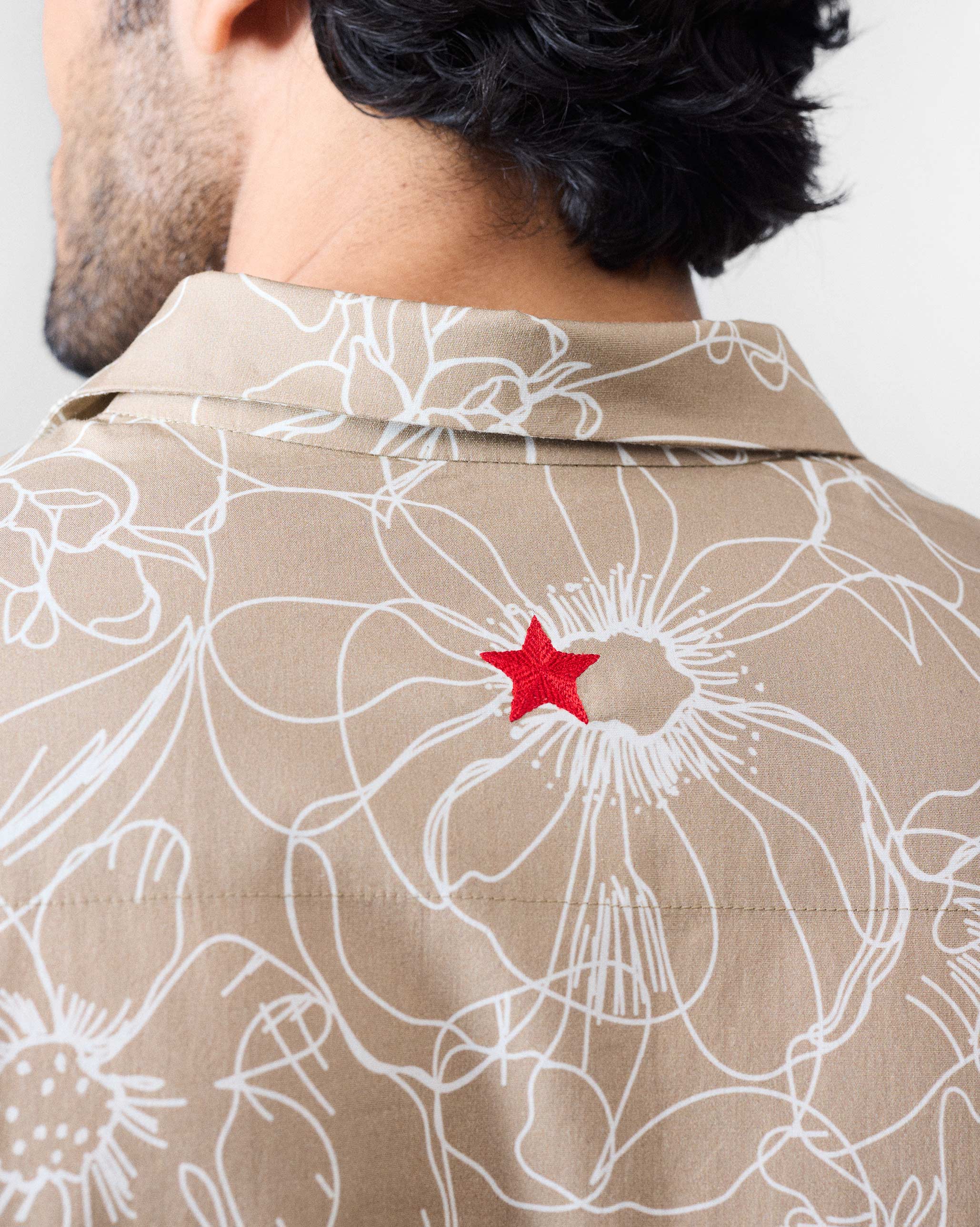 Hakuna Shirt - Light Brown Printed