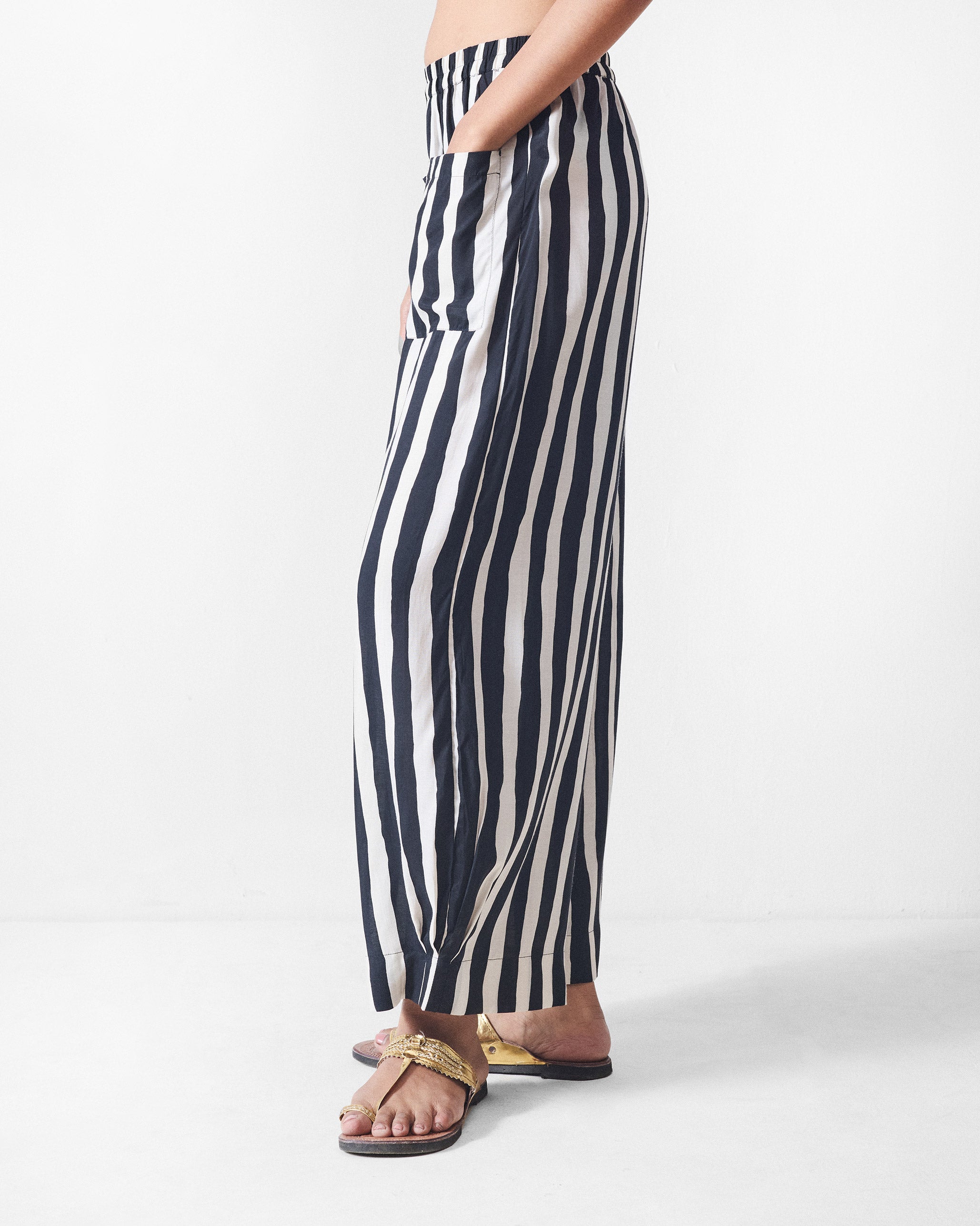 Serene Pants - Black & Beige Printed