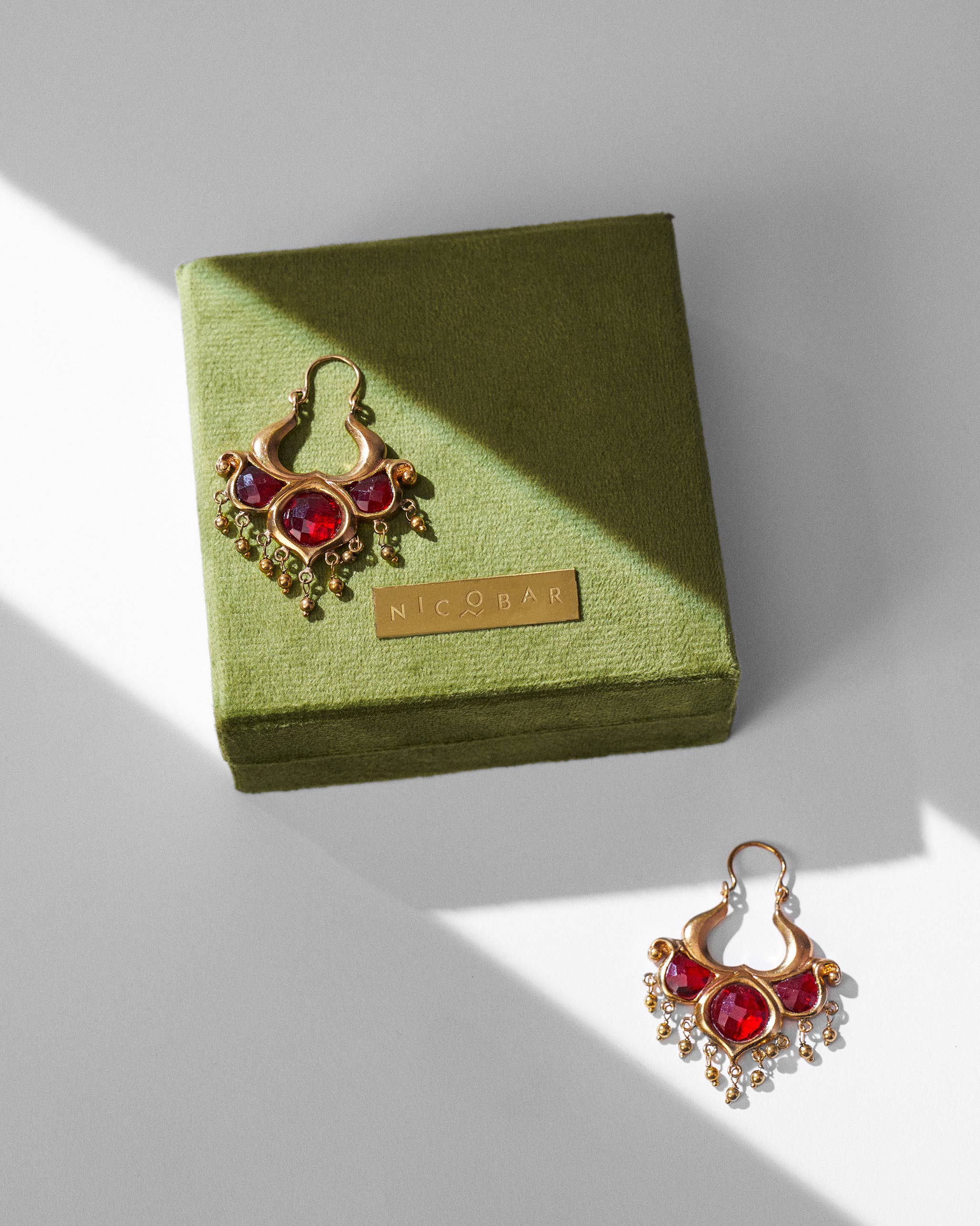 Darbaar Balis - Gold