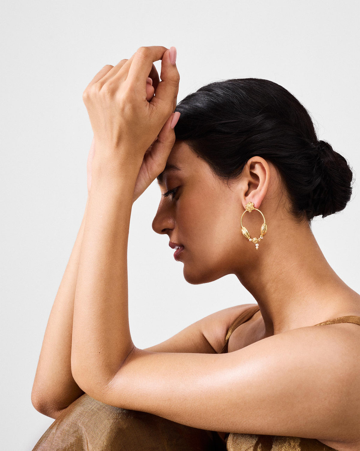 Kumud Studs - Gold