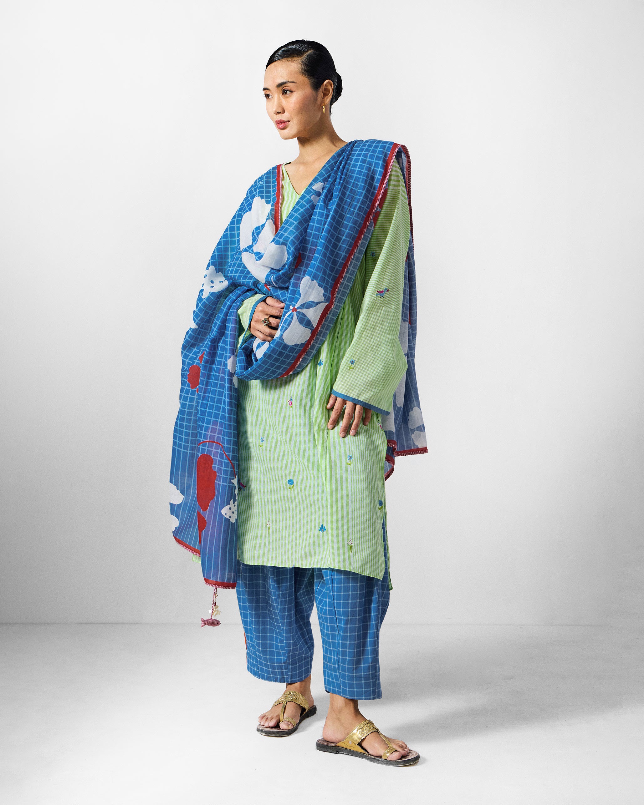 Gigi Kurta - Green & White Embroidered