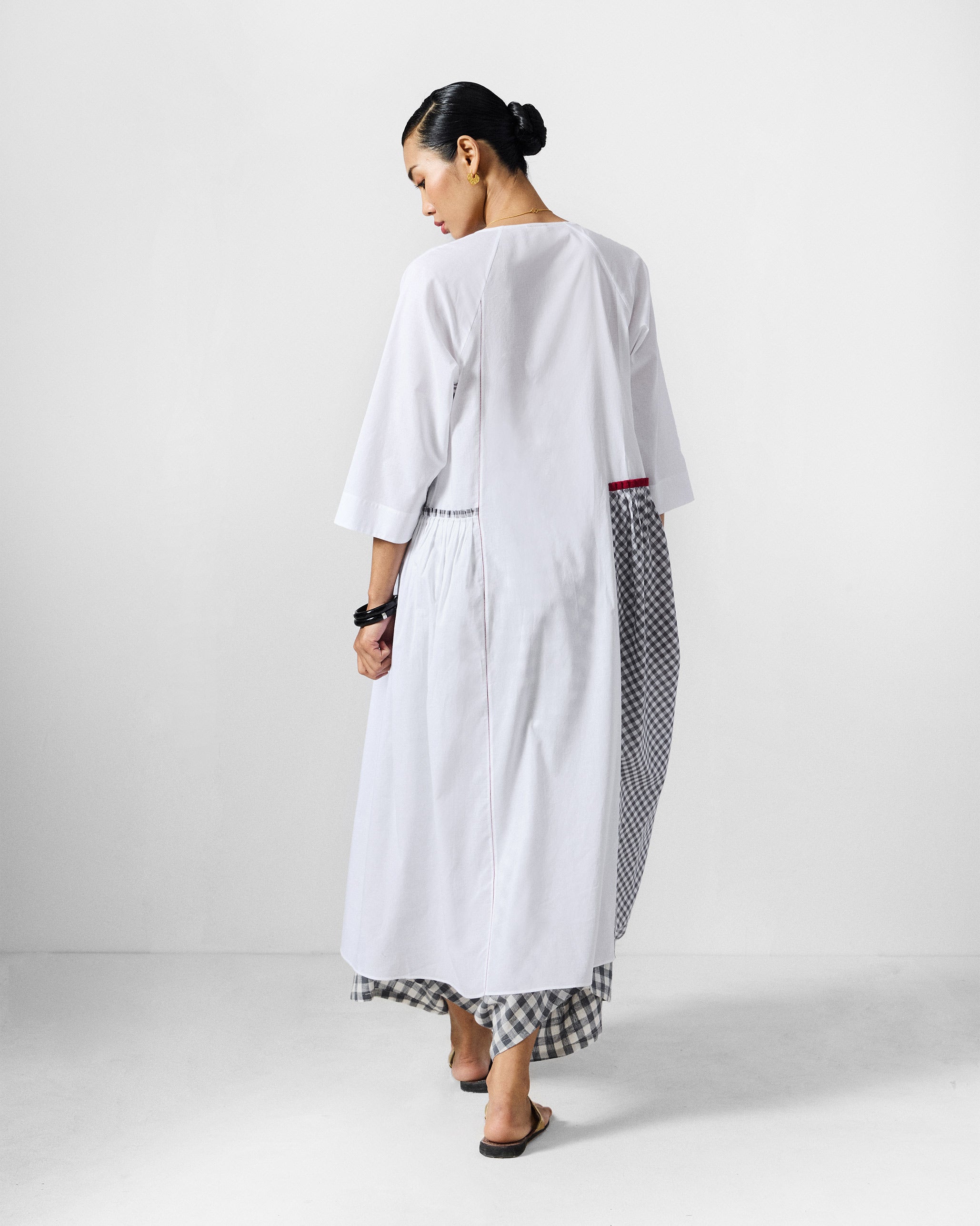Torsa Kurta - White Embroidered