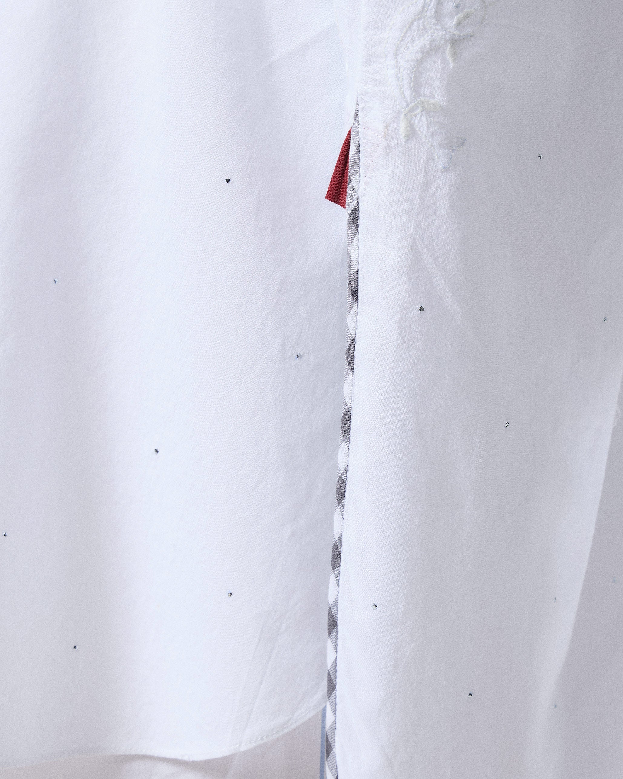 Calicut Kurta - White Embroidered