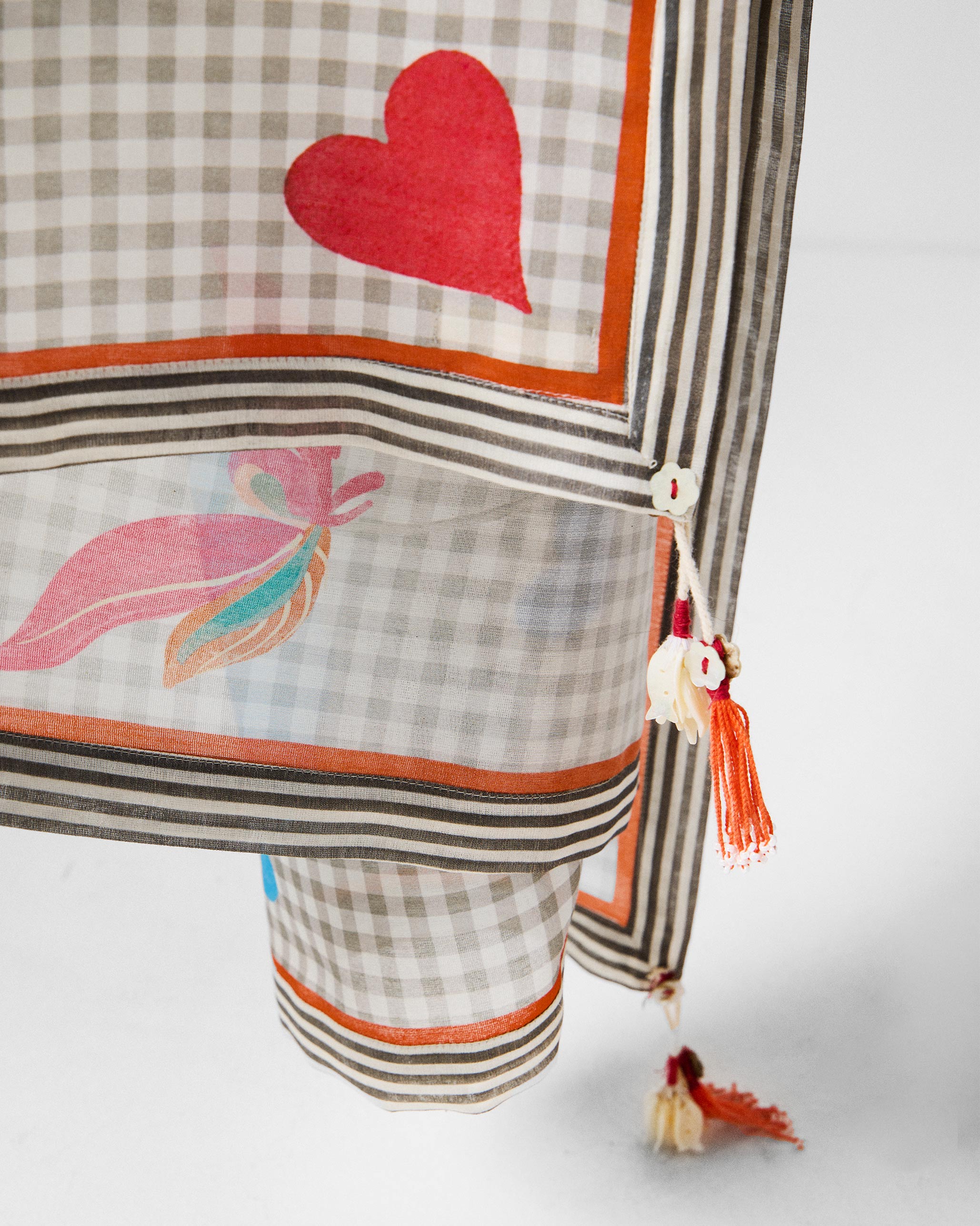 Lyla Sari - Grey & White Printed