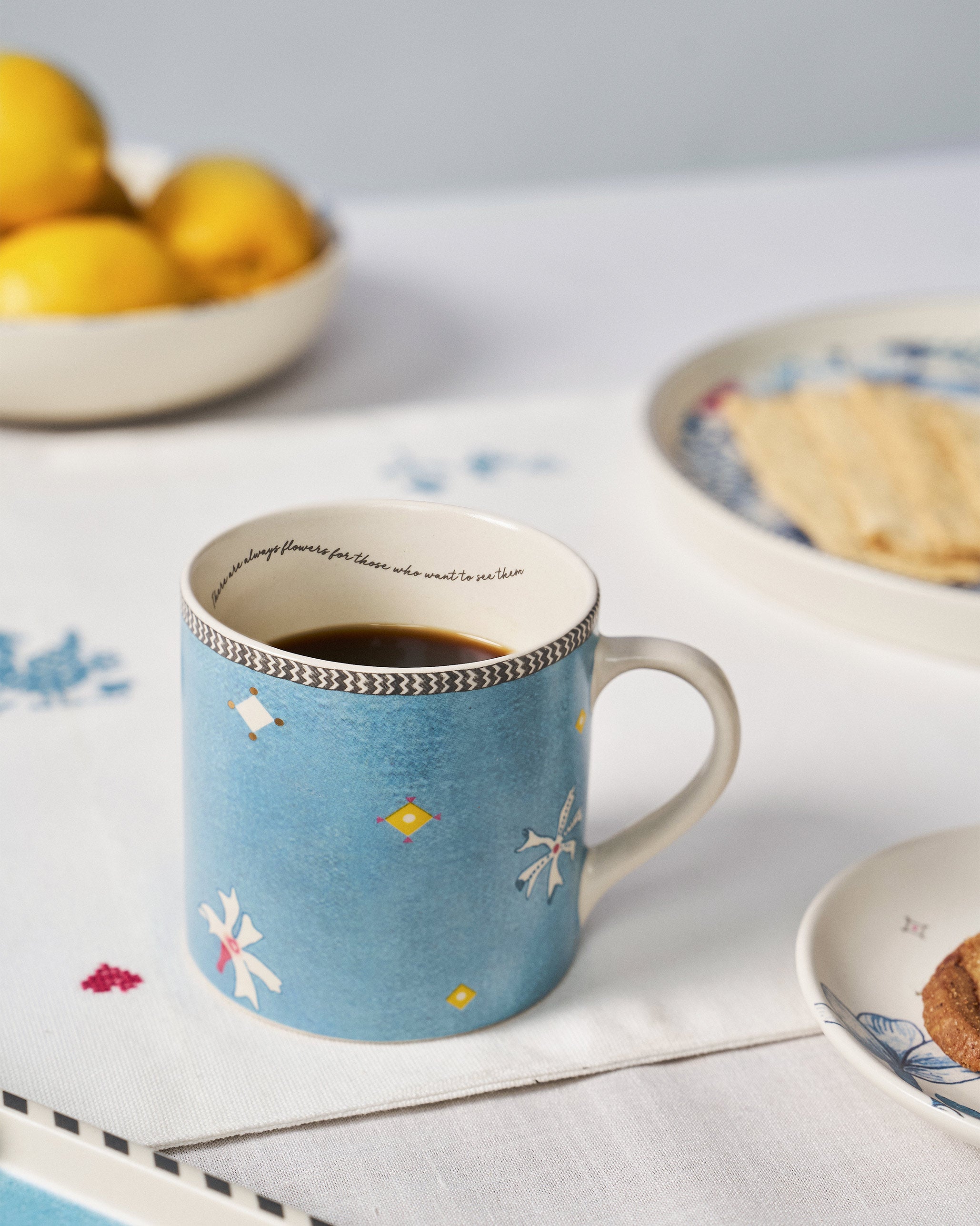 Parijat Straight Mug