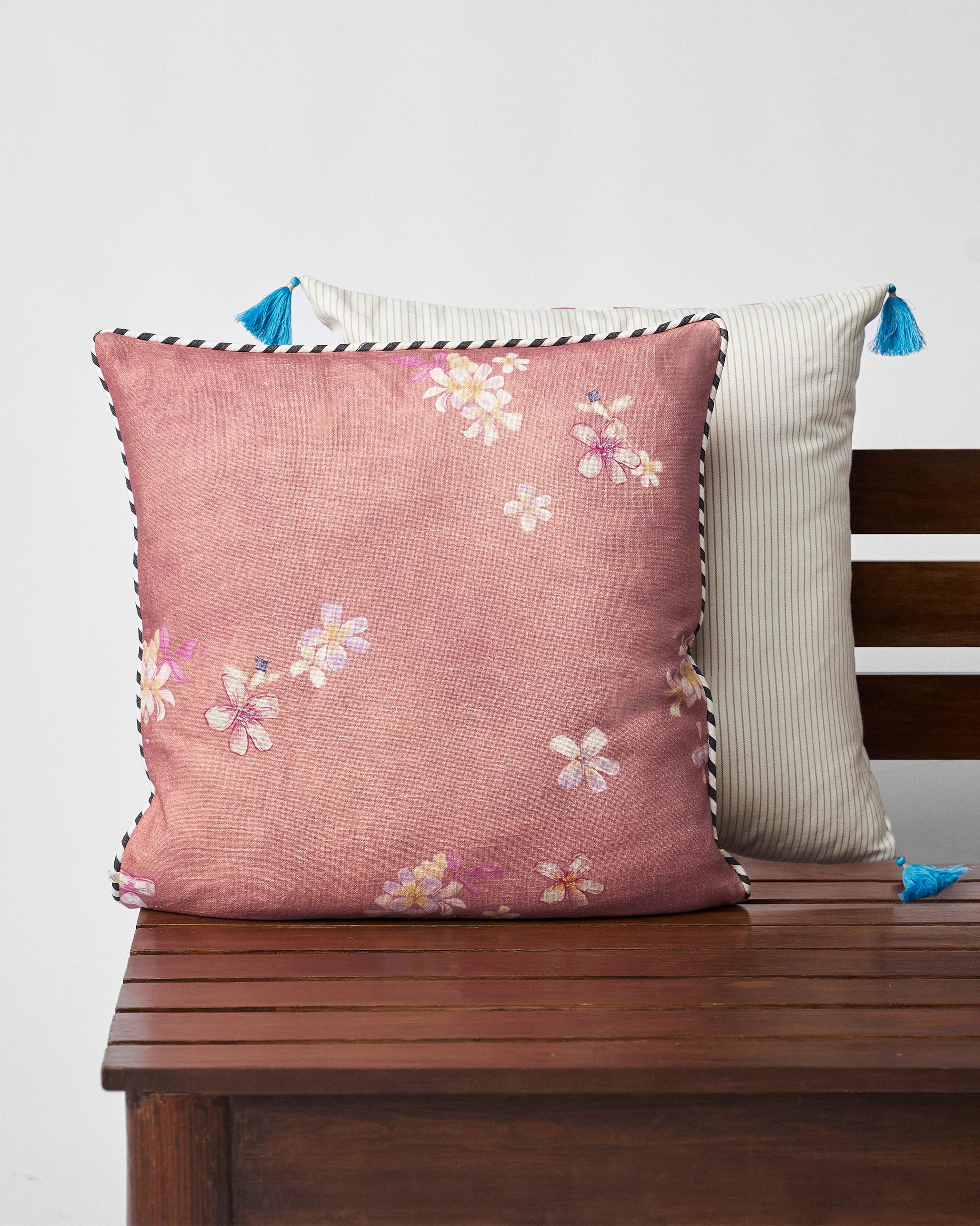 River Tiger Cushion Cover