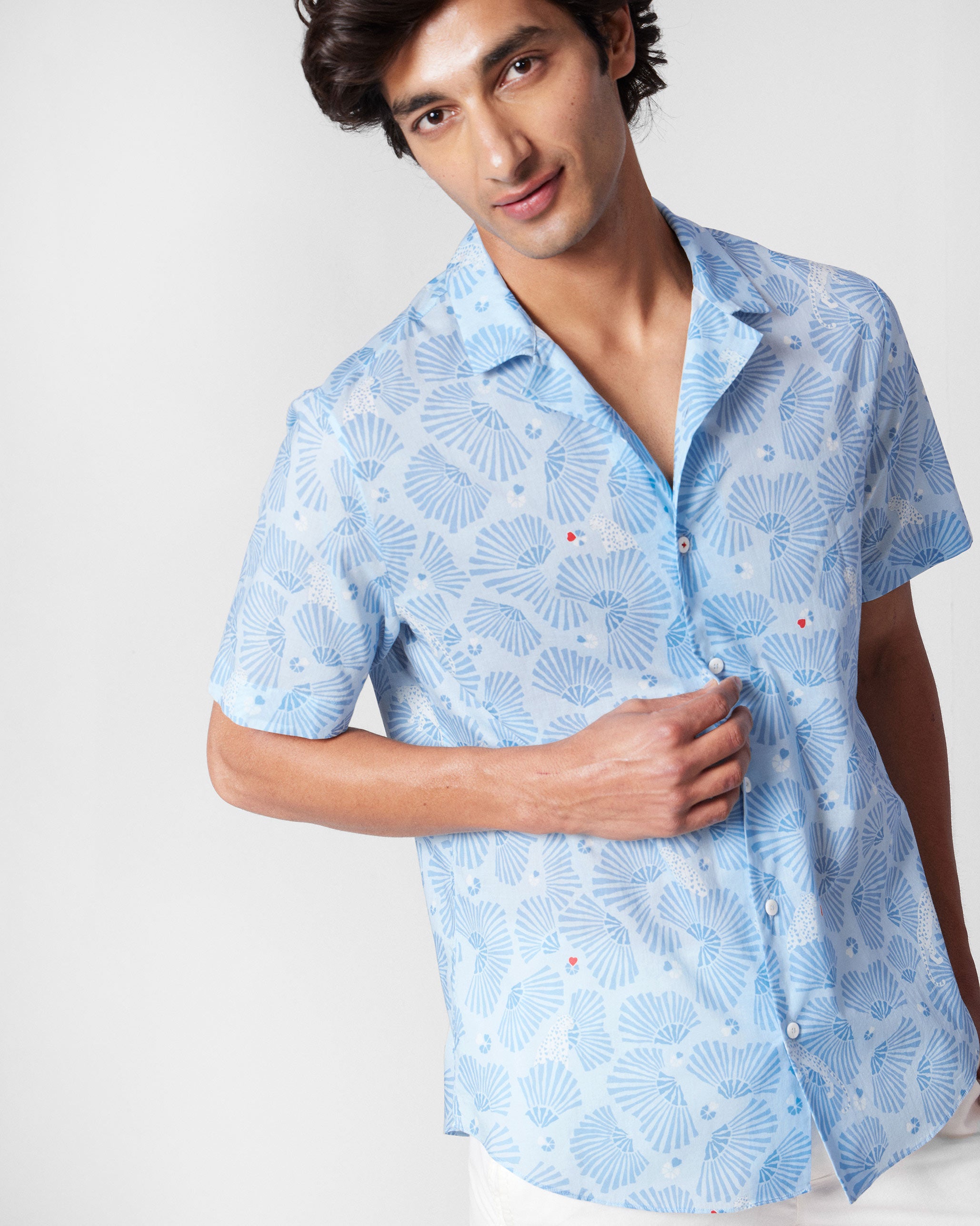 Mistari Shirt - Blue leopard print