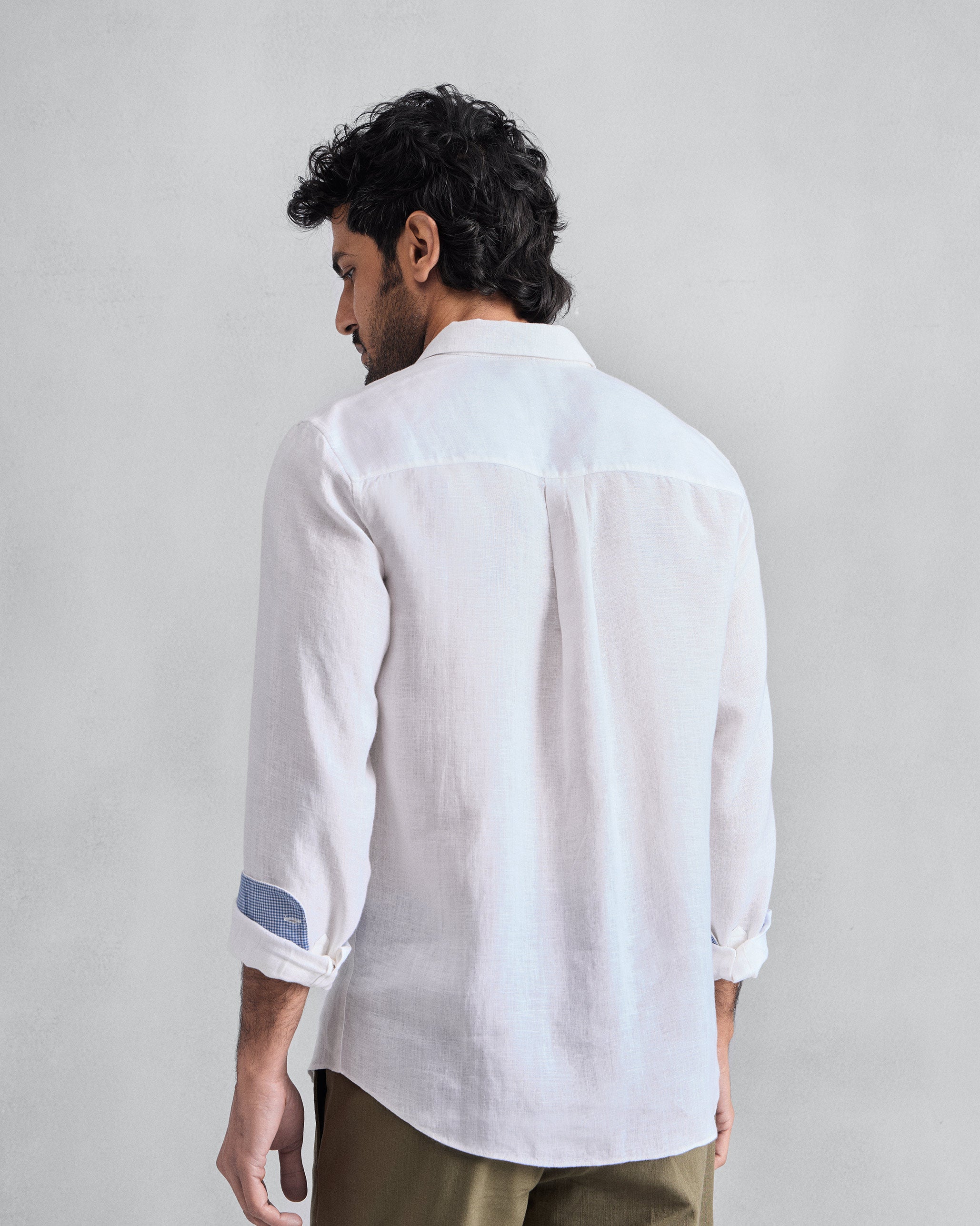 Classic Shirt - White