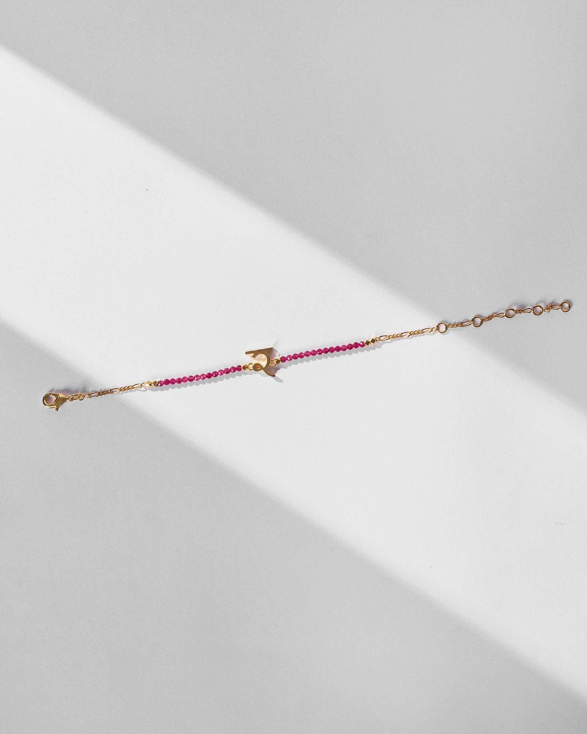 Akshar Bracelet (R) - Gold