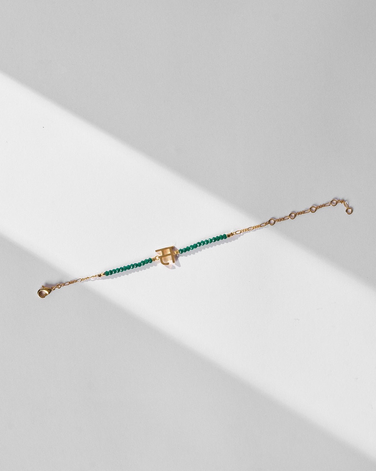 Akshar Bracelet (S) - Gold