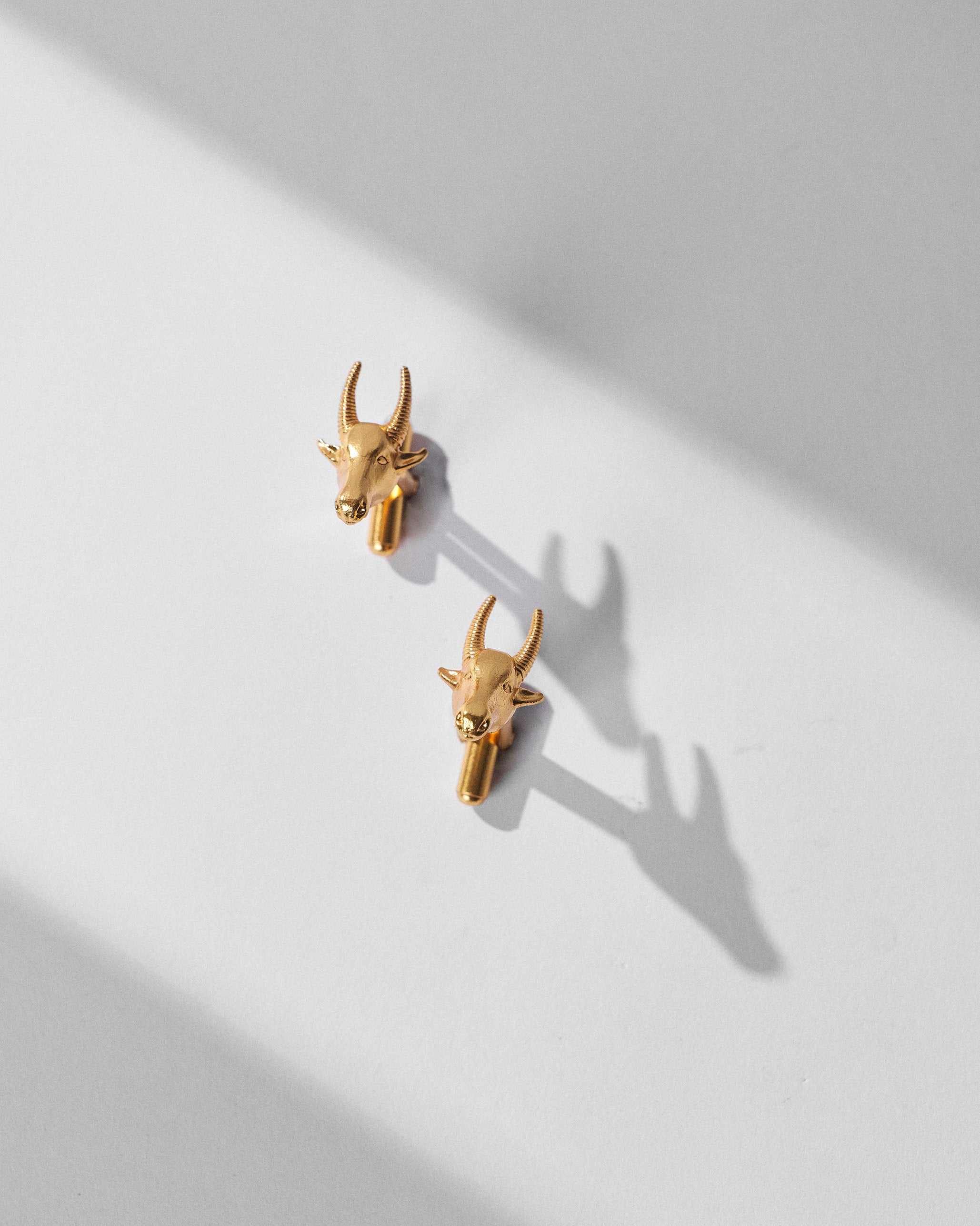 Bull Cufflinks - Gold